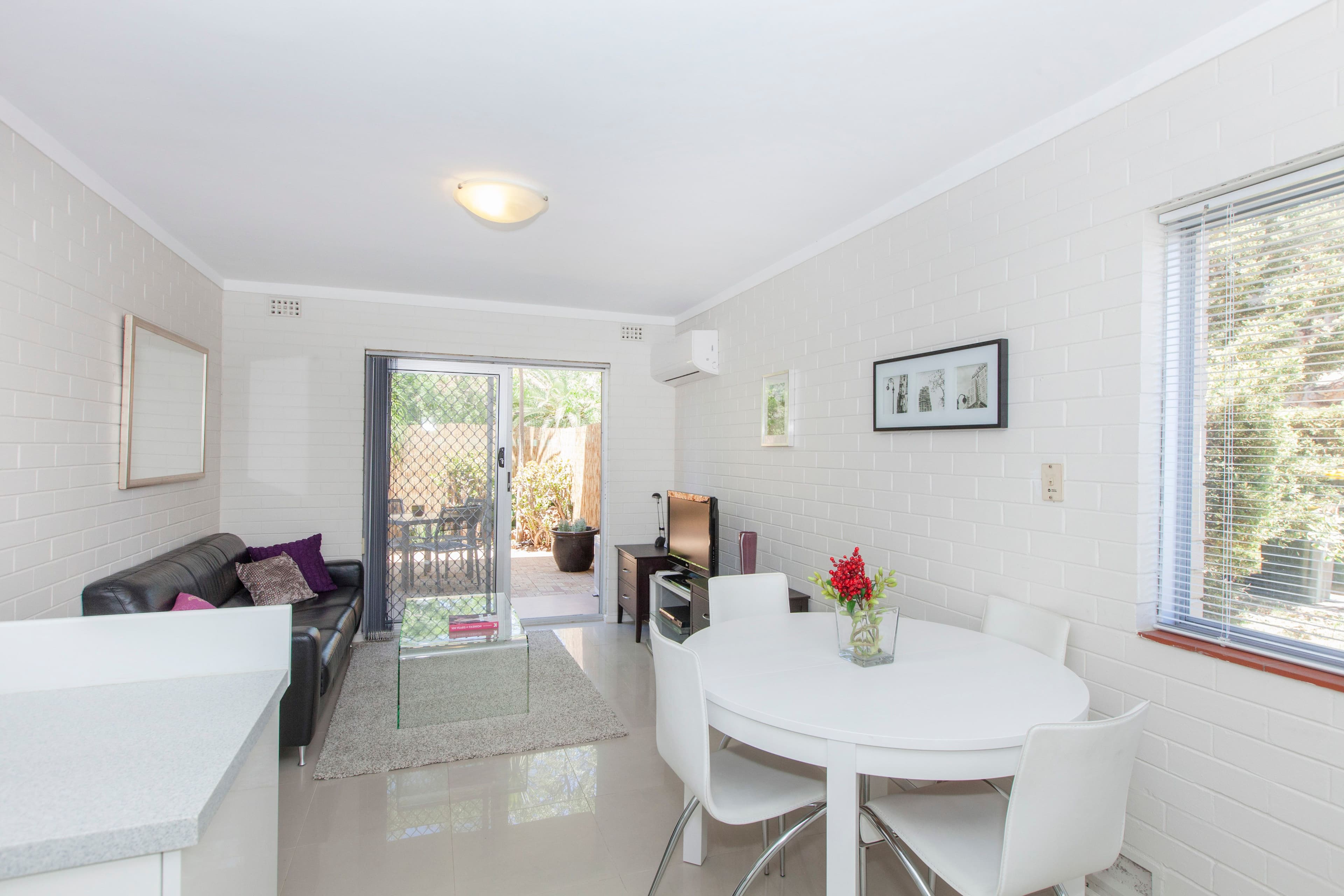 1/11-19 Stirling Road, Claremont WA 6010, Claremont - Image 1