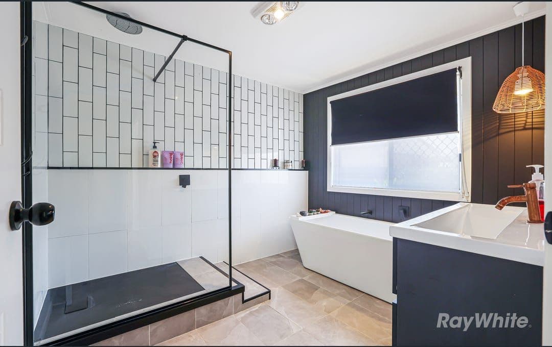 16 Poinciana Drive, Innes Park QLD 4670, Innes Park - Thumbnail 7