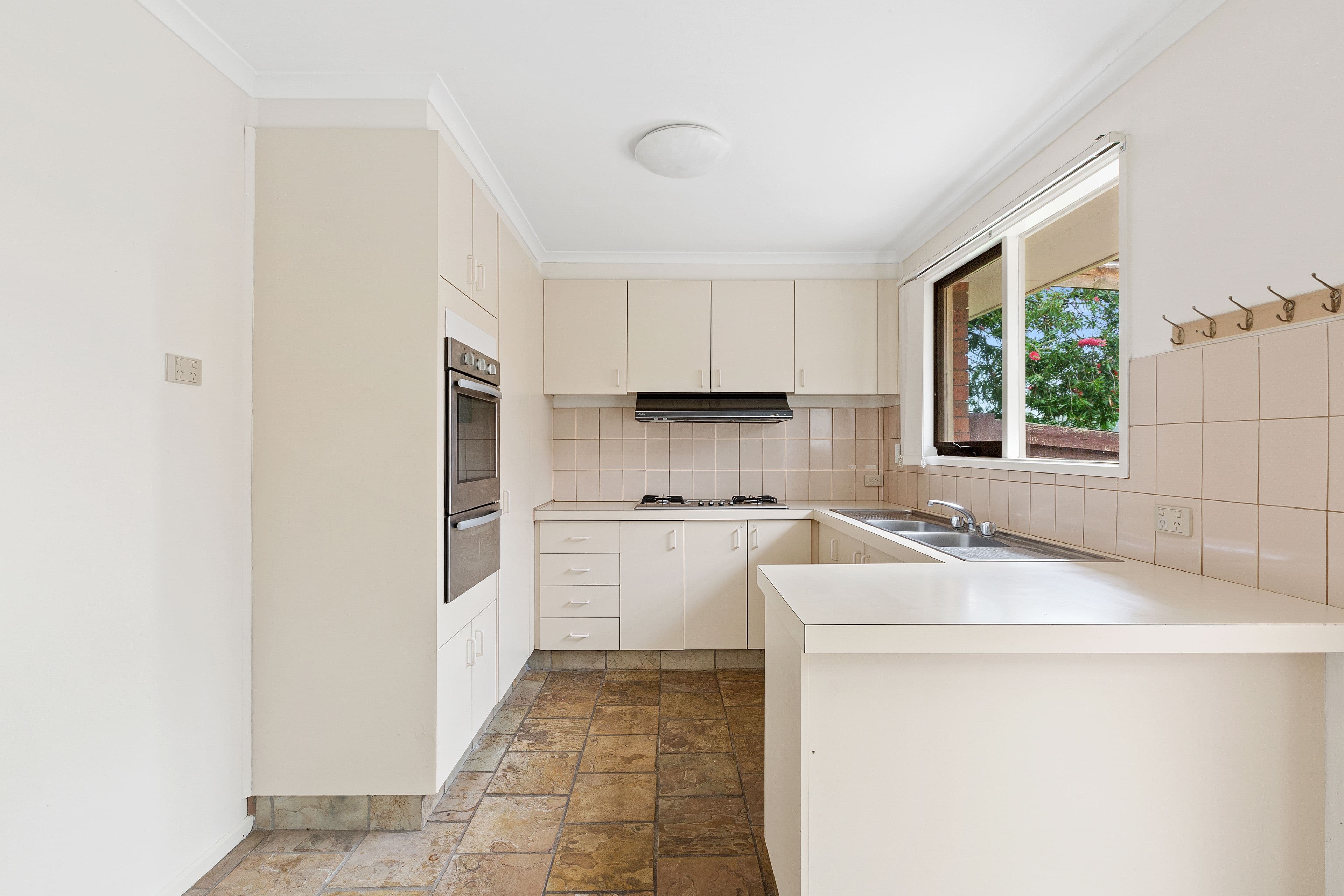 26 Rangeview Drive, Skye VIC 3977, Skye - Thumbnail 2