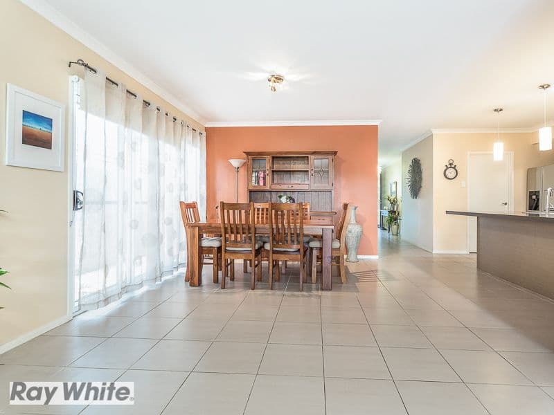 27 Lytham Circuit, North Lakes QLD 4509, North Lakes - Thumbnail 7