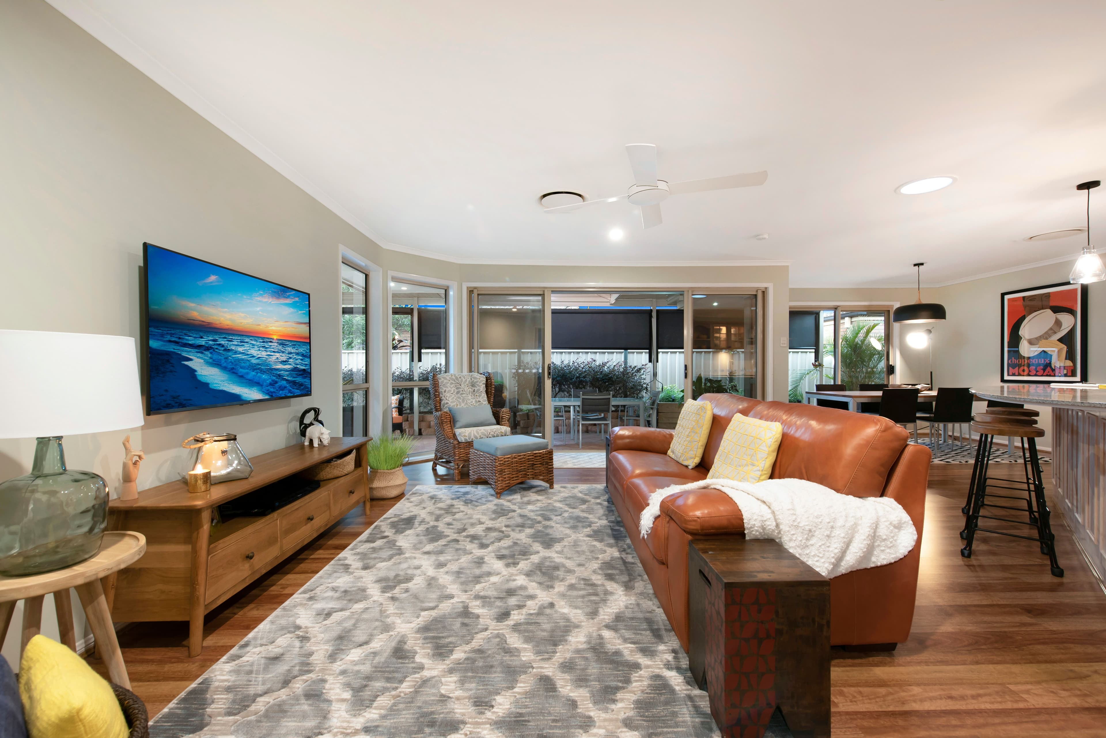 77 Coventry Circuit, Carindale QLD 4152, Carindale - Thumbnail 4