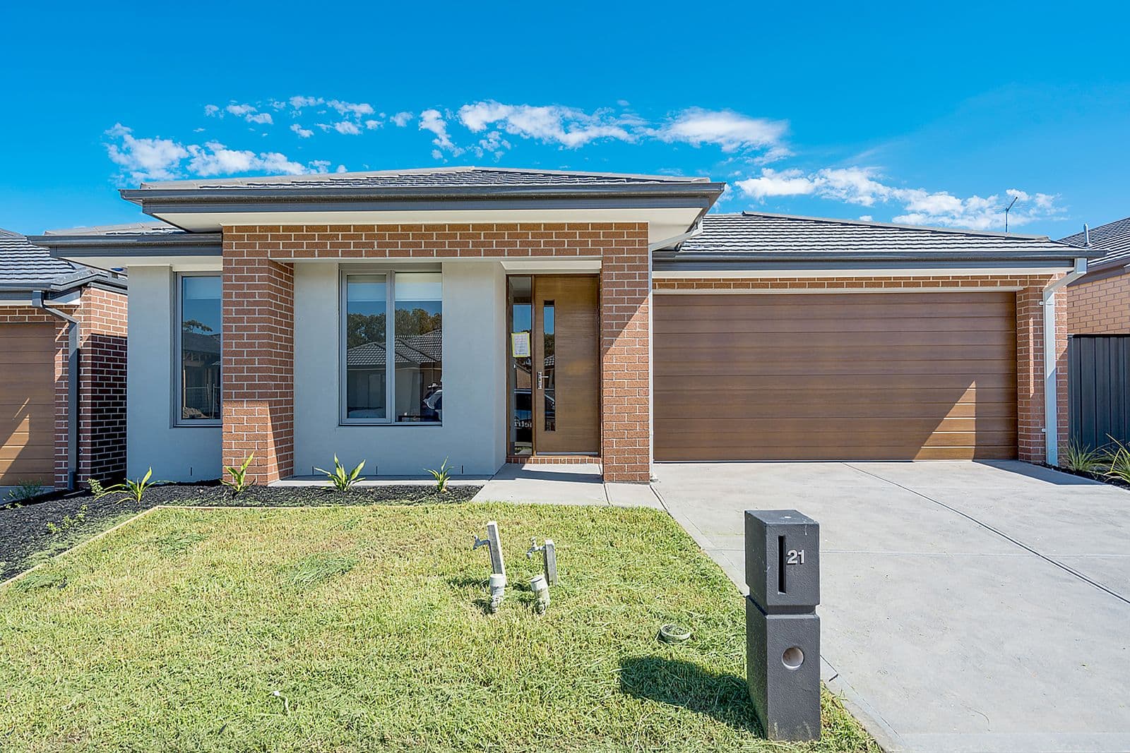 21 Mottlecah Circuit, Craigieburn VIC 3064, Craigieburn - Image 1