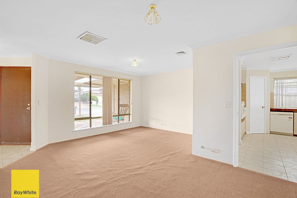 29 Rawlinna Heights, Ballajura WA 6066, Ballajura - Thumbnail 6