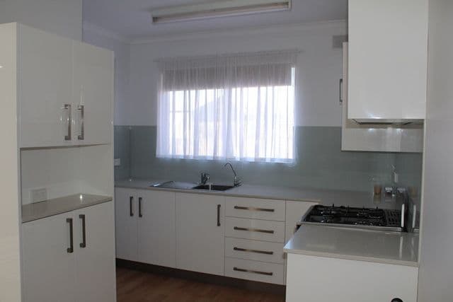 2/18 Sansom Road, Semaphore Park SA 5019, Semaphore Park - Thumbnail 2