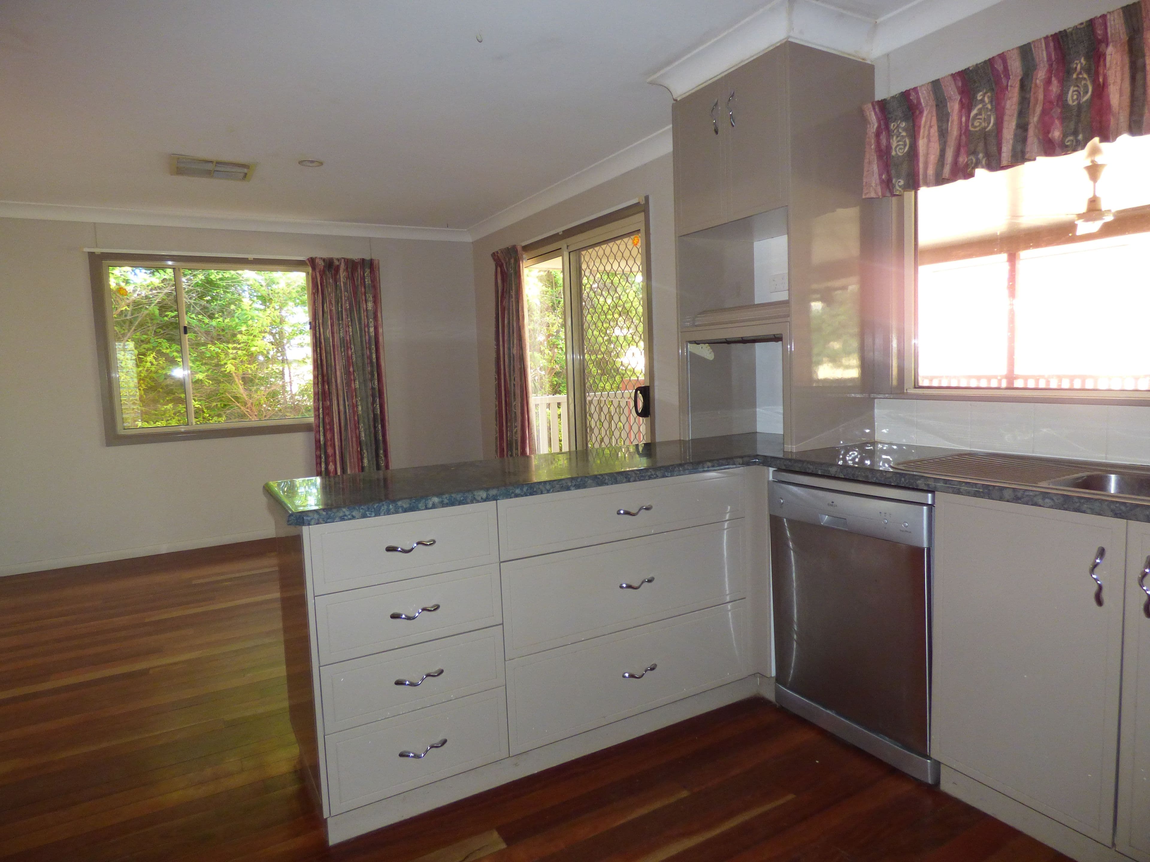 20 Karalee Court, Roma QLD 4455, Roma - Thumbnail 7