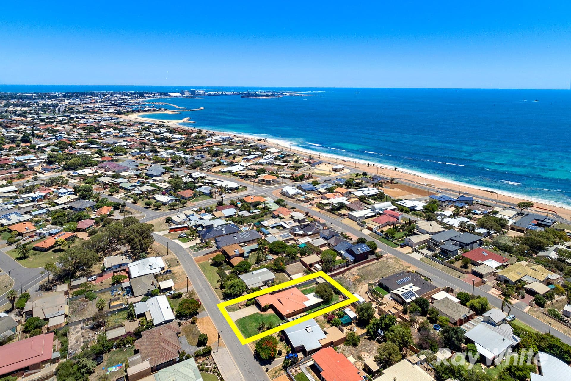 25 Lorna Street, Beresford WA 6530, Beresford - Image 1