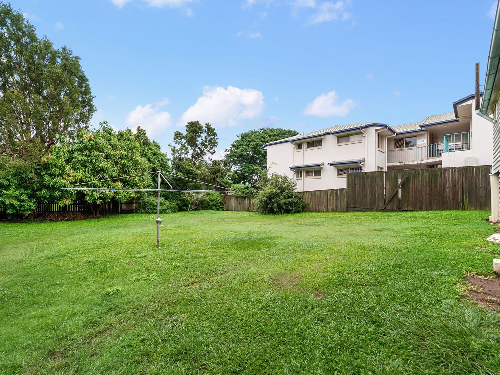 15 Eversley Terrace, Yeronga QLD 4104, Yeronga - Thumbnail 4