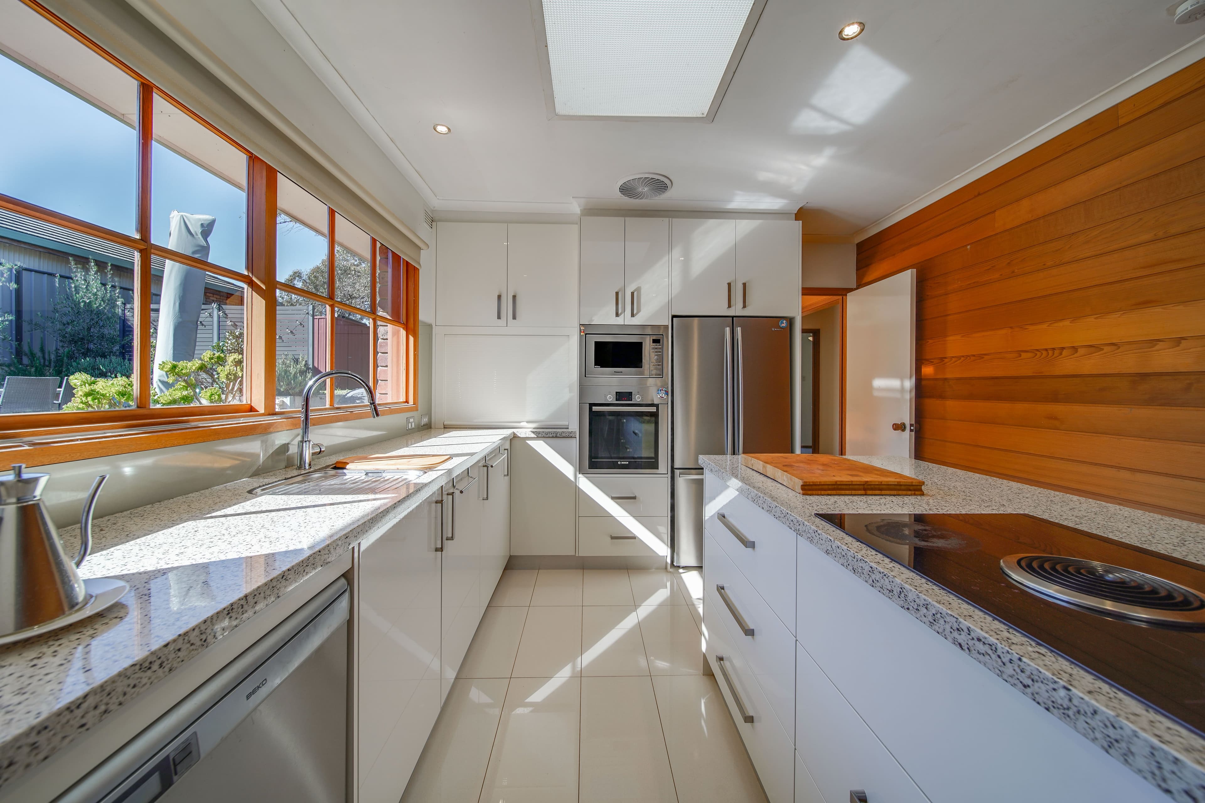 90 Harley Street, Strathdale VIC 3550, Strathdale - Thumbnail 3
