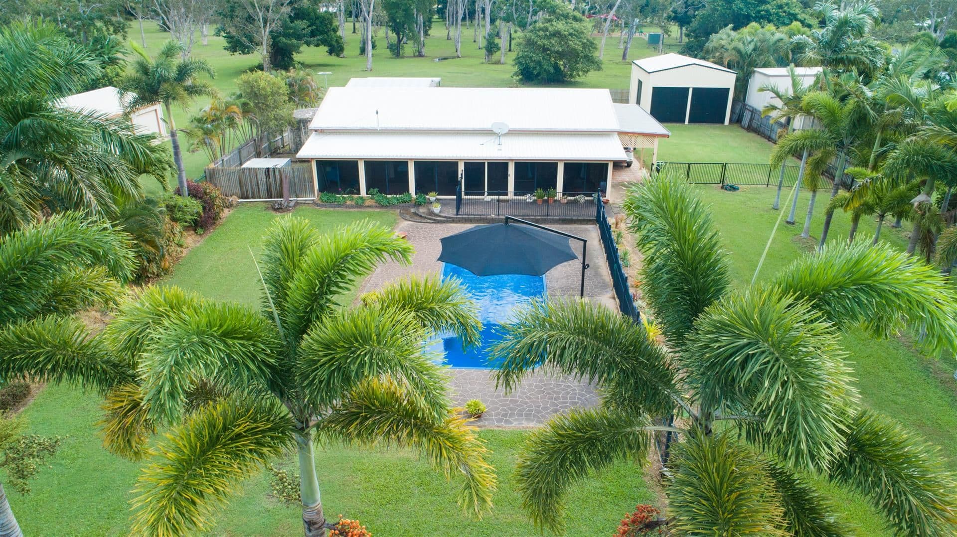 13 Peters Avenue, Midge Point QLD 4799, Midge Point - Thumbnail 4