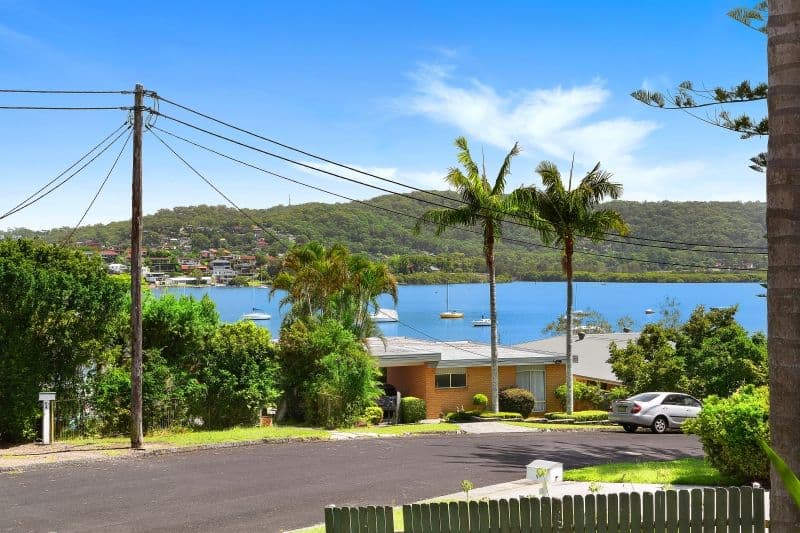27 Asca Drive, Green Point - Image 1