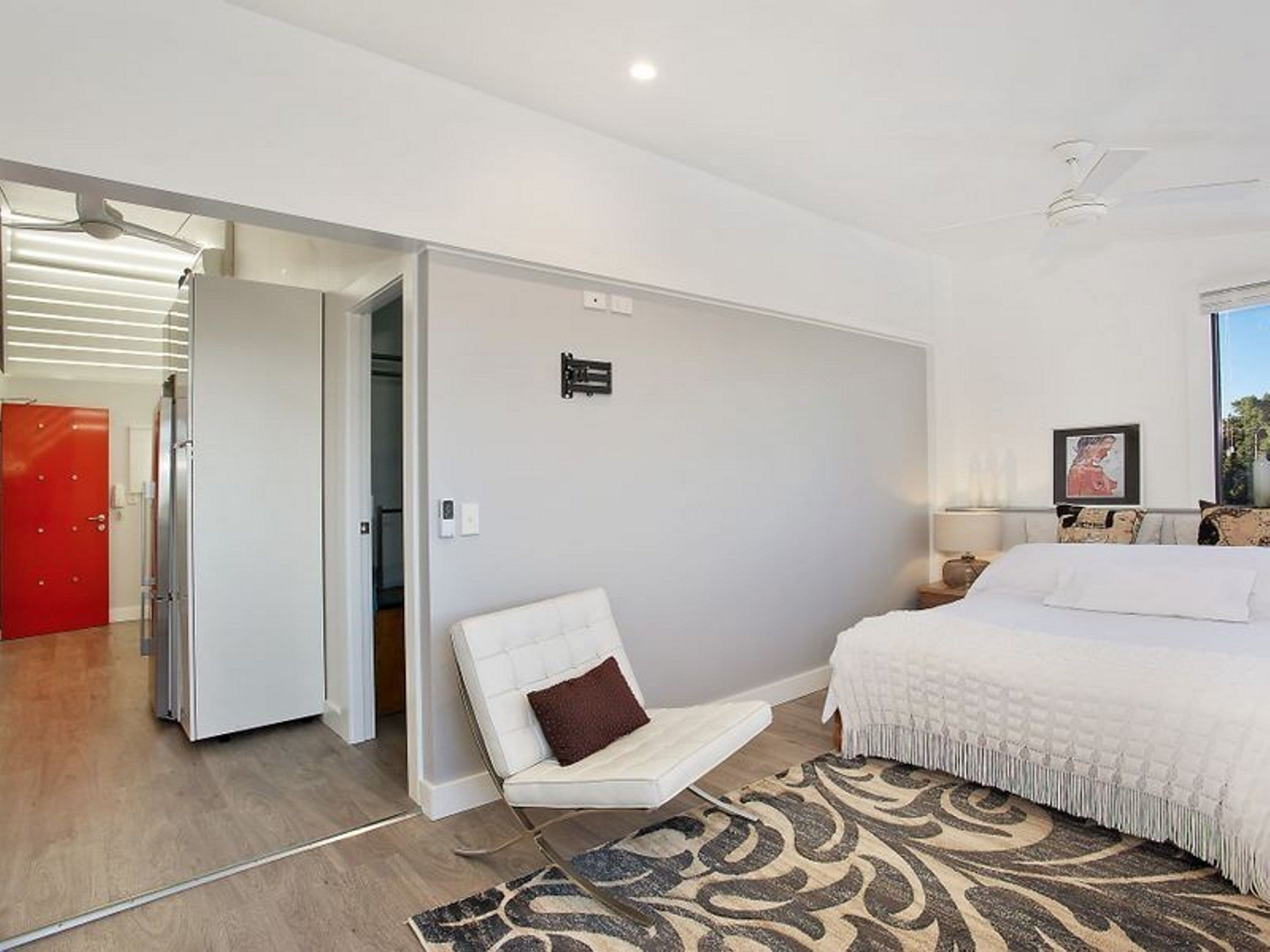 283 Old South Head Road, Bondi Beach NSW 2026, Bondi Beach - Thumbnail 2