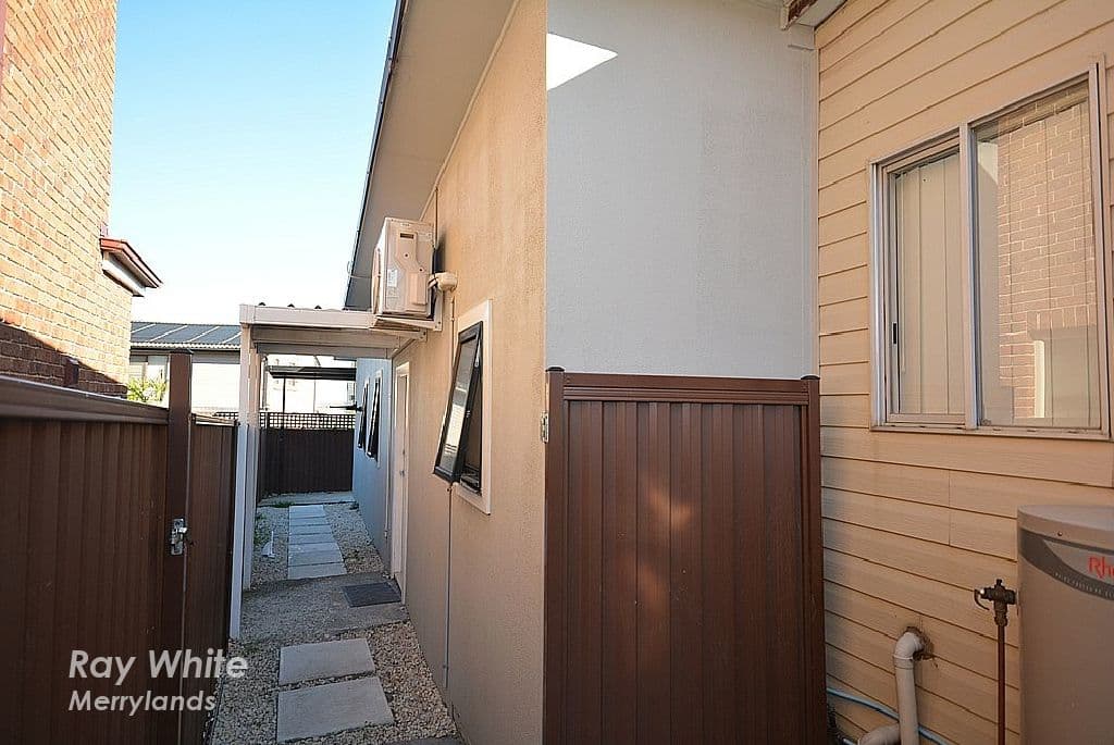 8A Edward Stret, Guildford NSW 2161, Guildford - Thumbnail 3