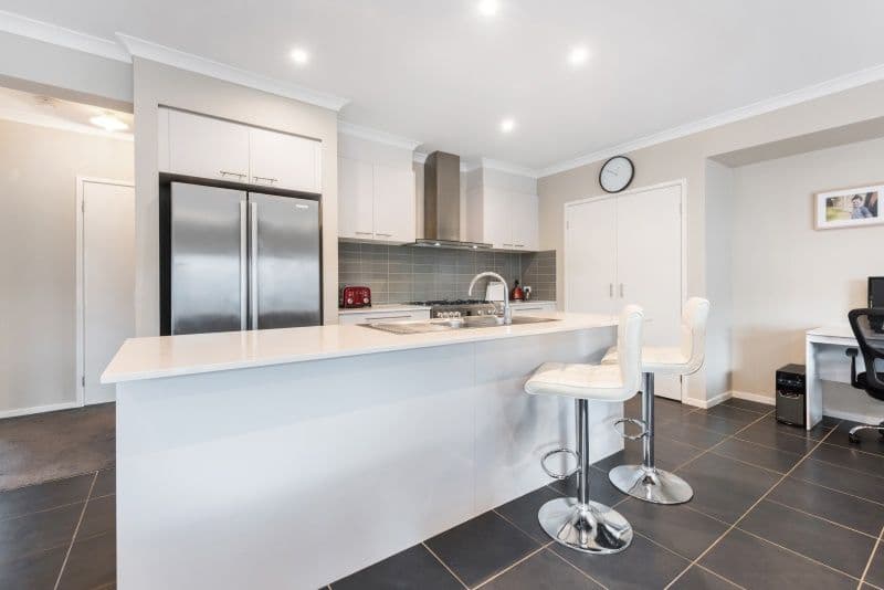 33 Hamish Drive, Bannockburn VIC 3331, Bannockburn - Thumbnail 3