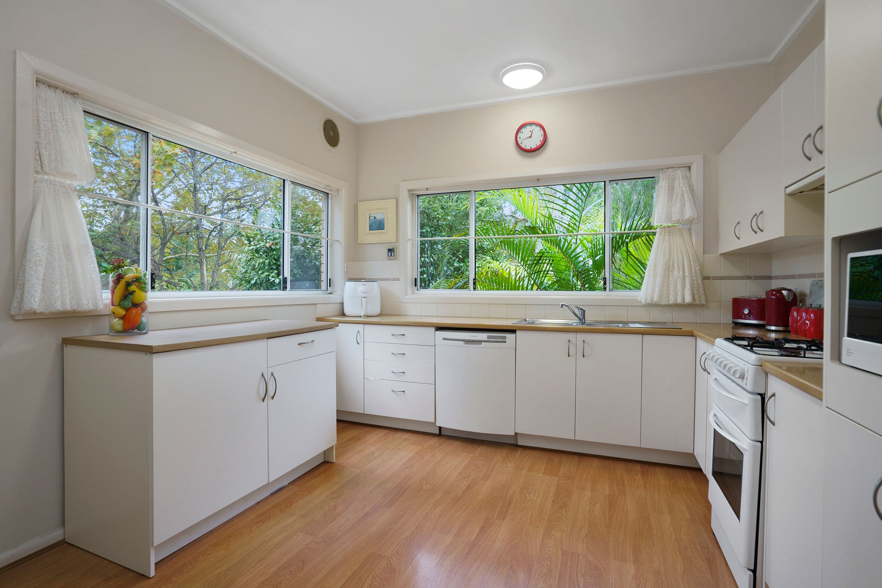 22 Calca Crescent, Forestville NSW 2087, Forestville - Thumbnail 2