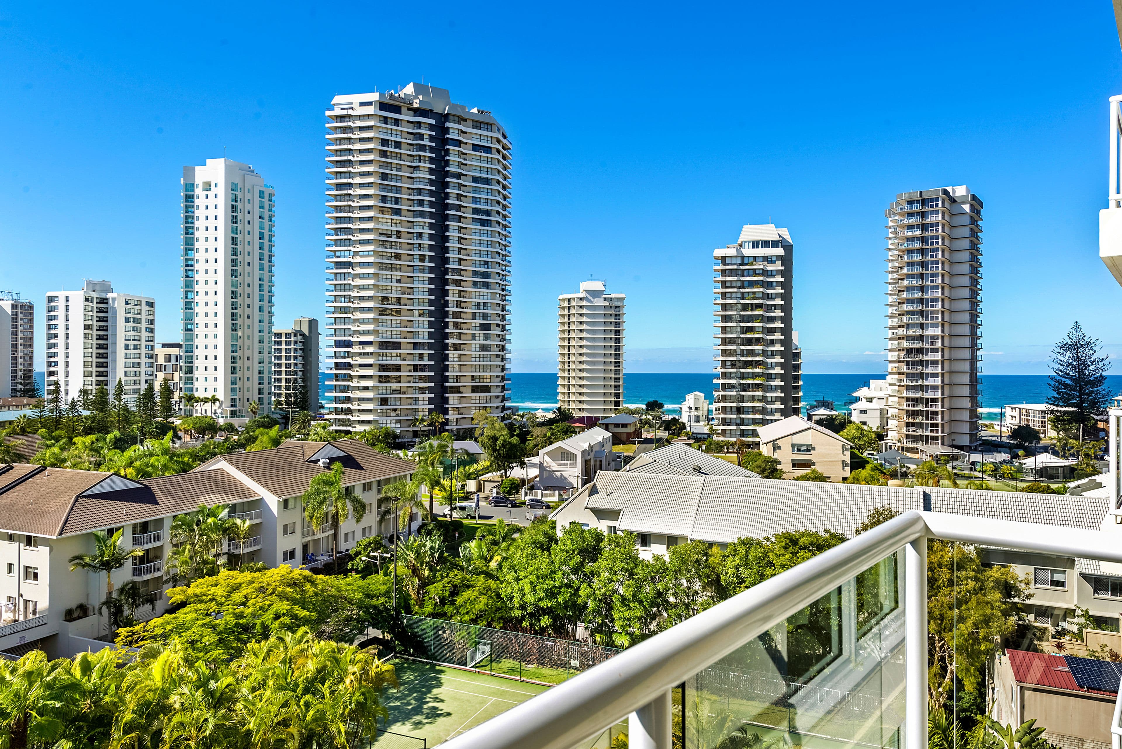 15 Breaker Street, Main Beach QLD 4217, Main Beach - Thumbnail 2