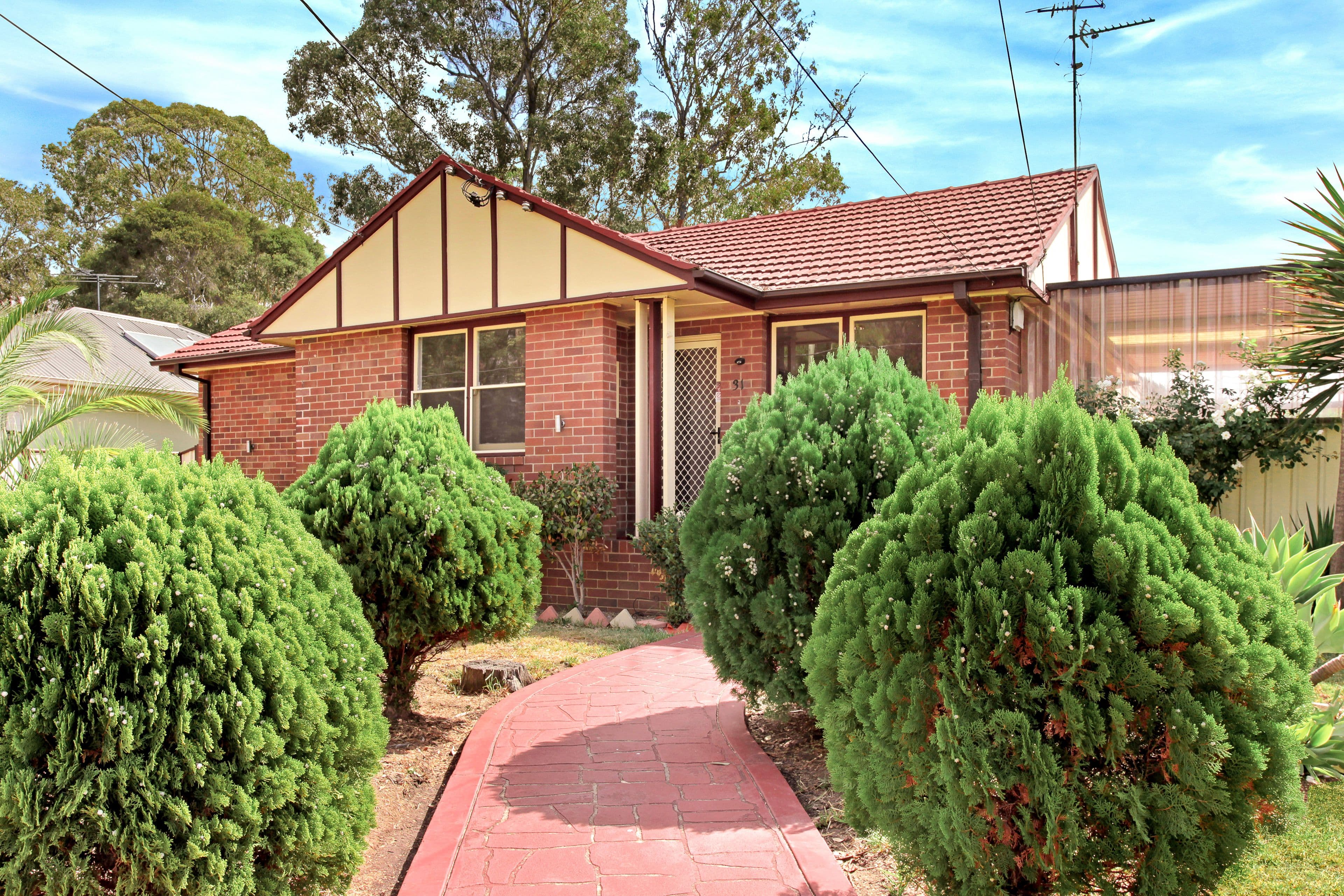 31 Van Dieman Crescent, Fairfield West - Image 1
