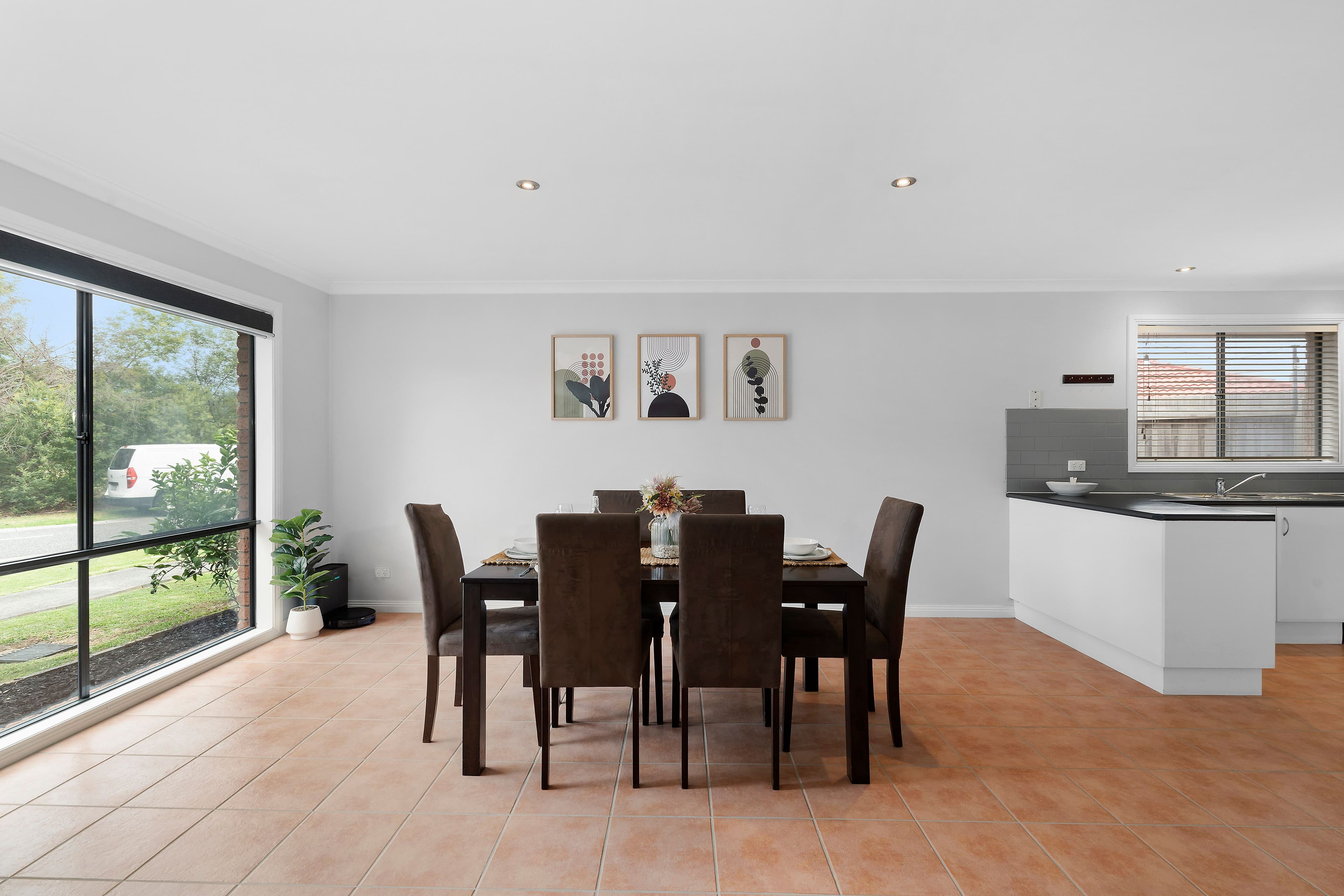 9 Kinsale View, Berwick VIC 3806, Berwick - Thumbnail 4
