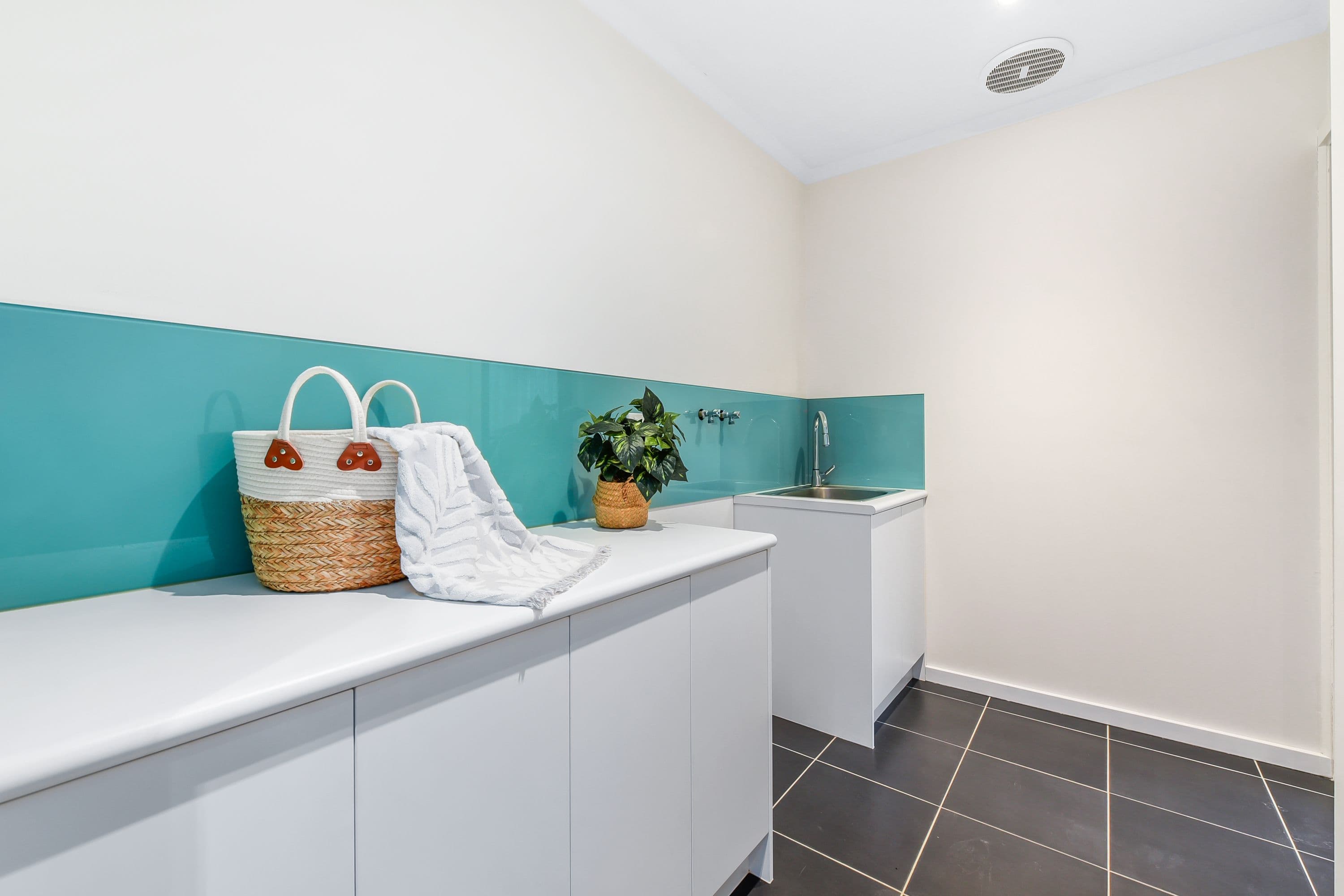 7 View Road, Glen Waverley VIC 3150, Glen Waverley - Thumbnail 8