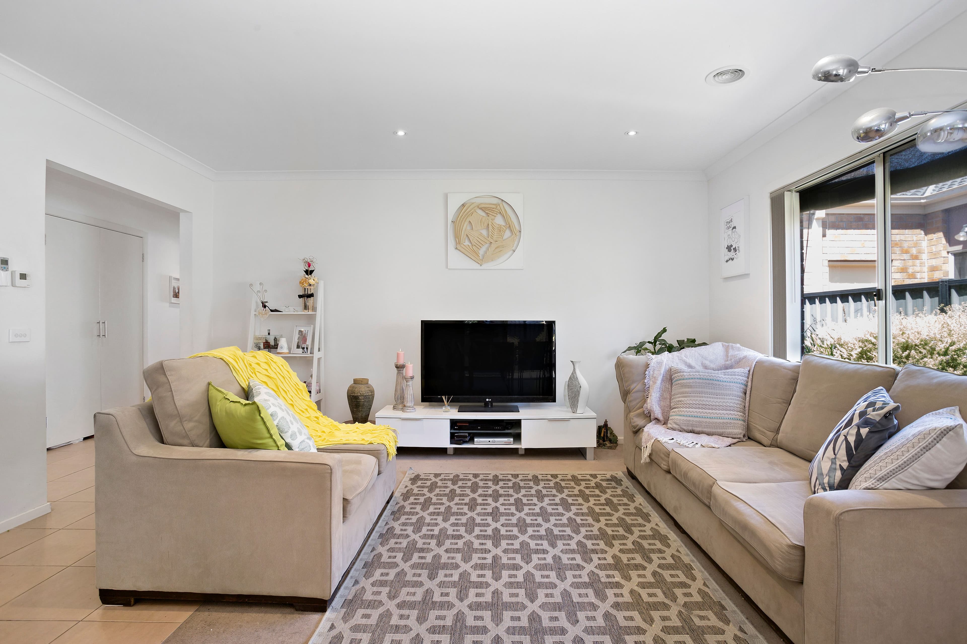 8 Haig Street, Mernda VIC 3754, Mernda - Image 1