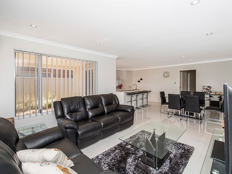 9 Hocking Bend, Baldivis WA 6171, Baldivis - Thumbnail 2
