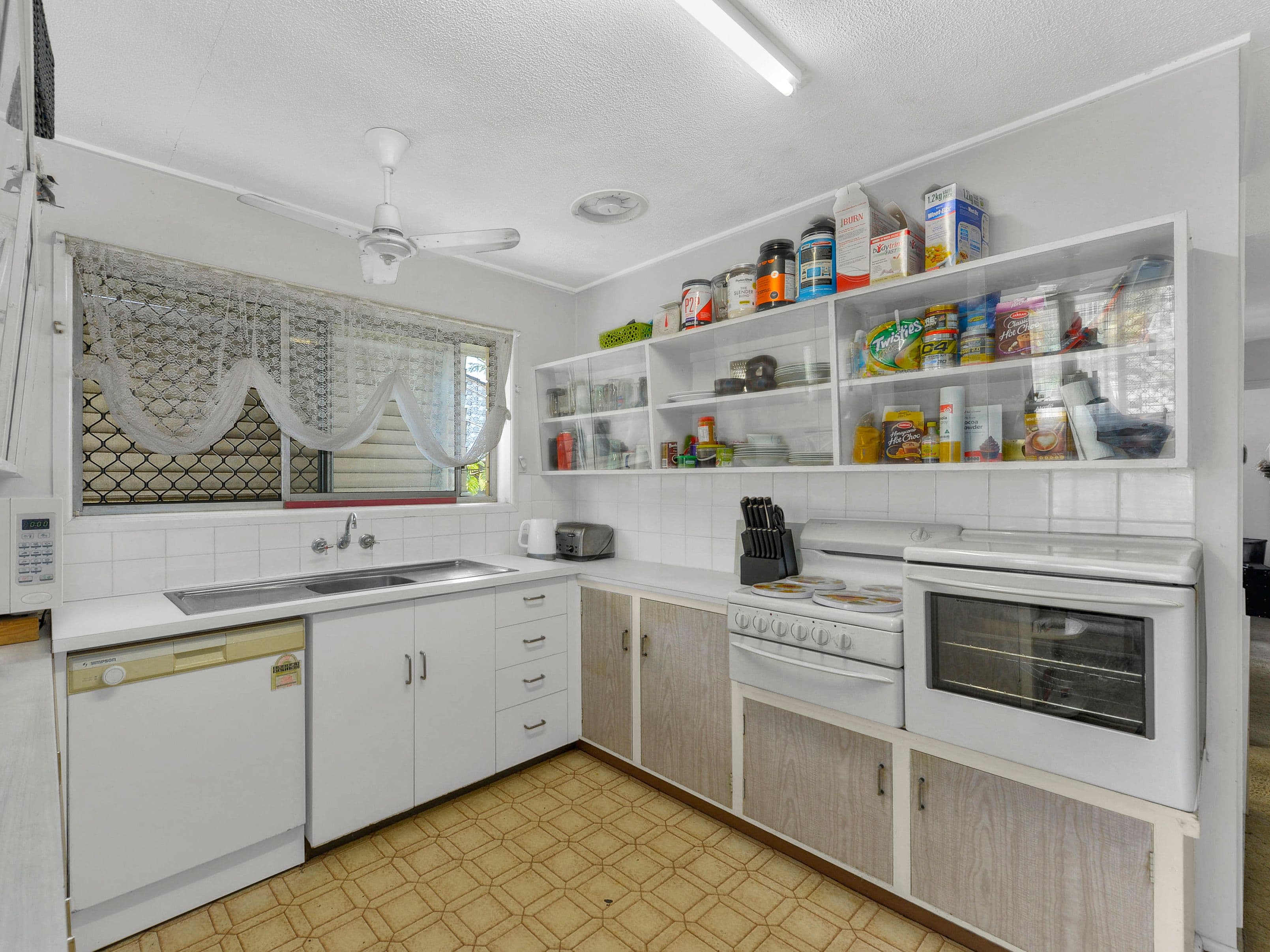 2004 Sandgate Road, Boondall QLD 4034, Boondall - Thumbnail 5