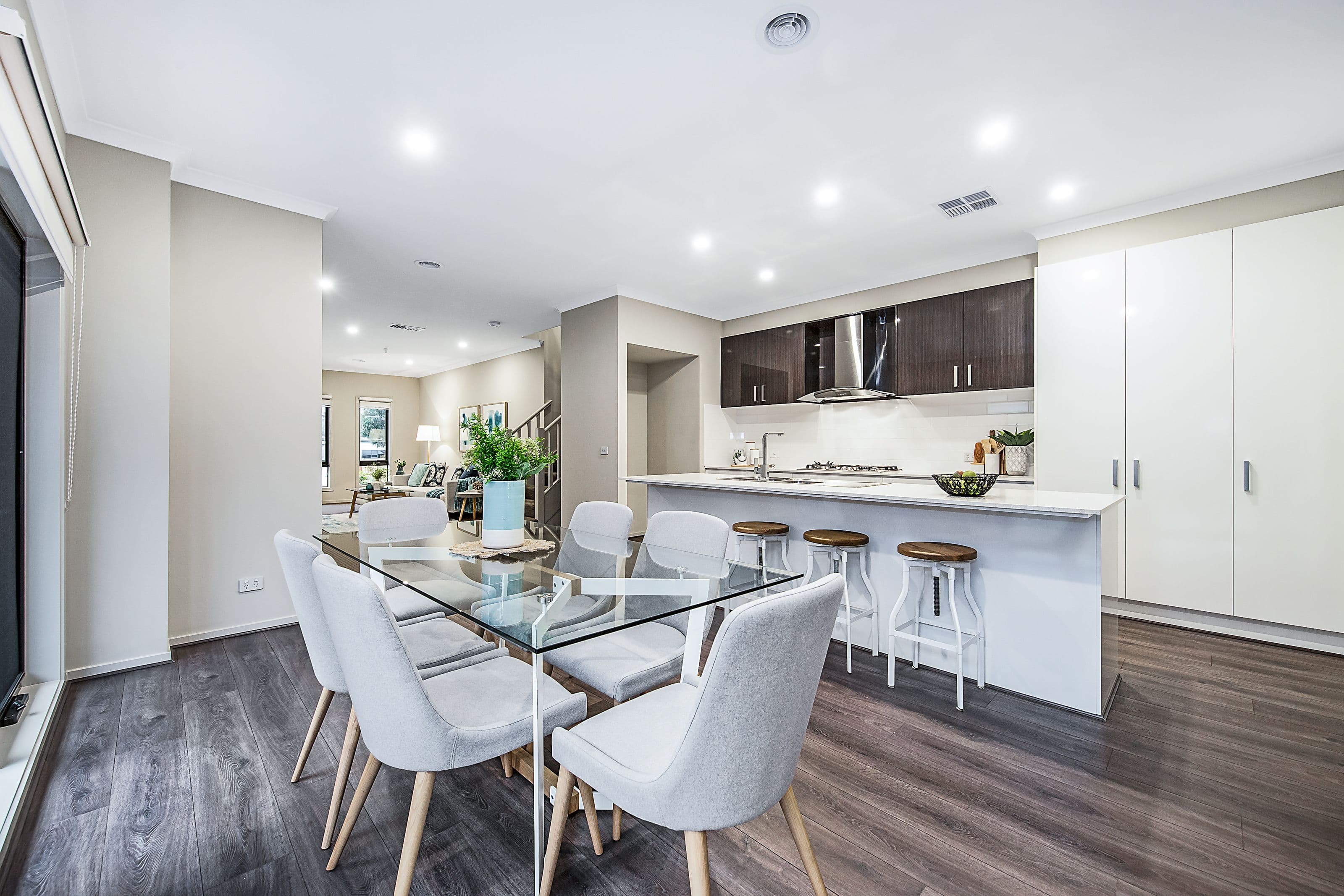 10 Monash Drive, Mulgrave VIC 3170, Mulgrave - Thumbnail 2
