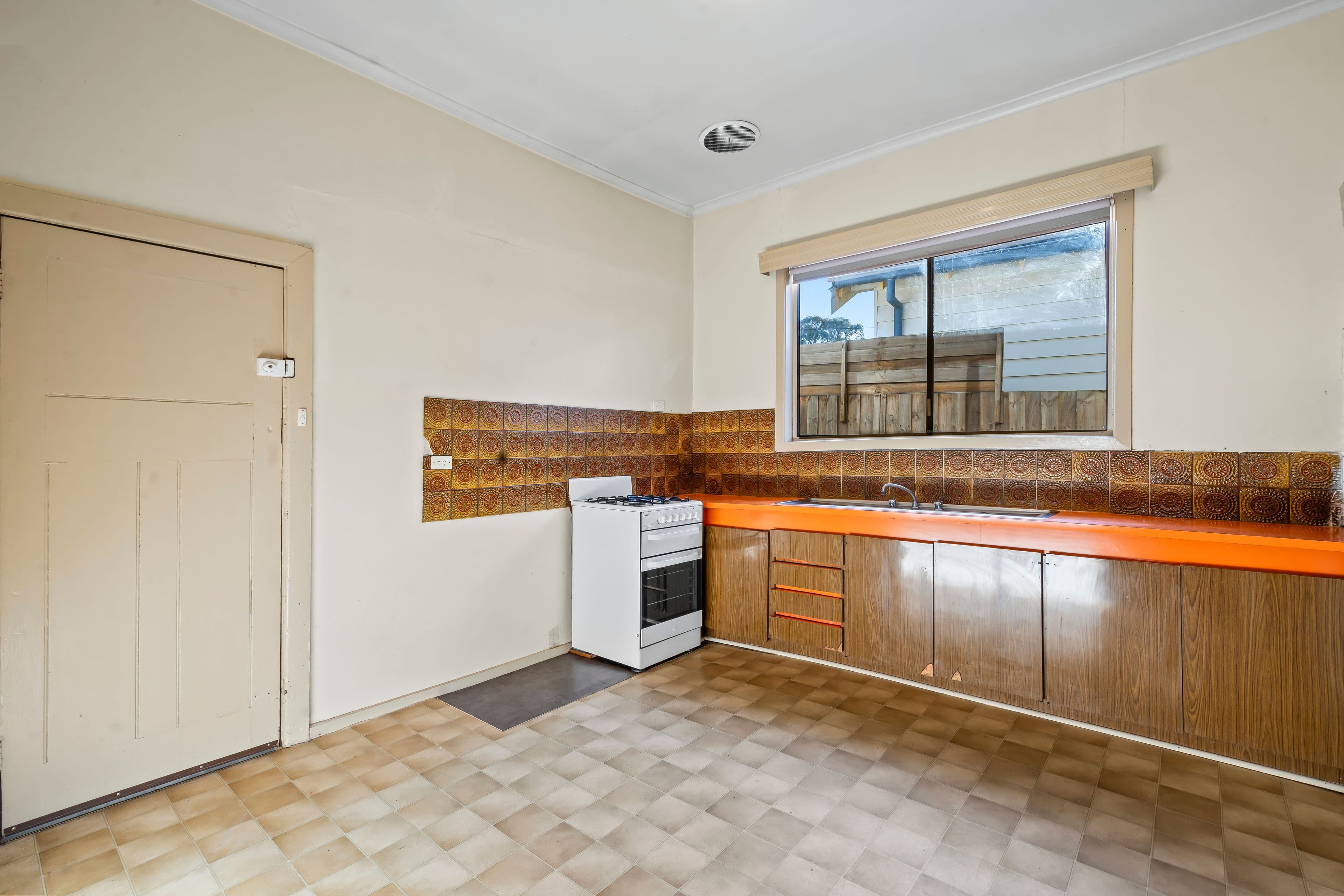 5 Butler Grove, Coburg VIC 3058, Coburg - Thumbnail 5