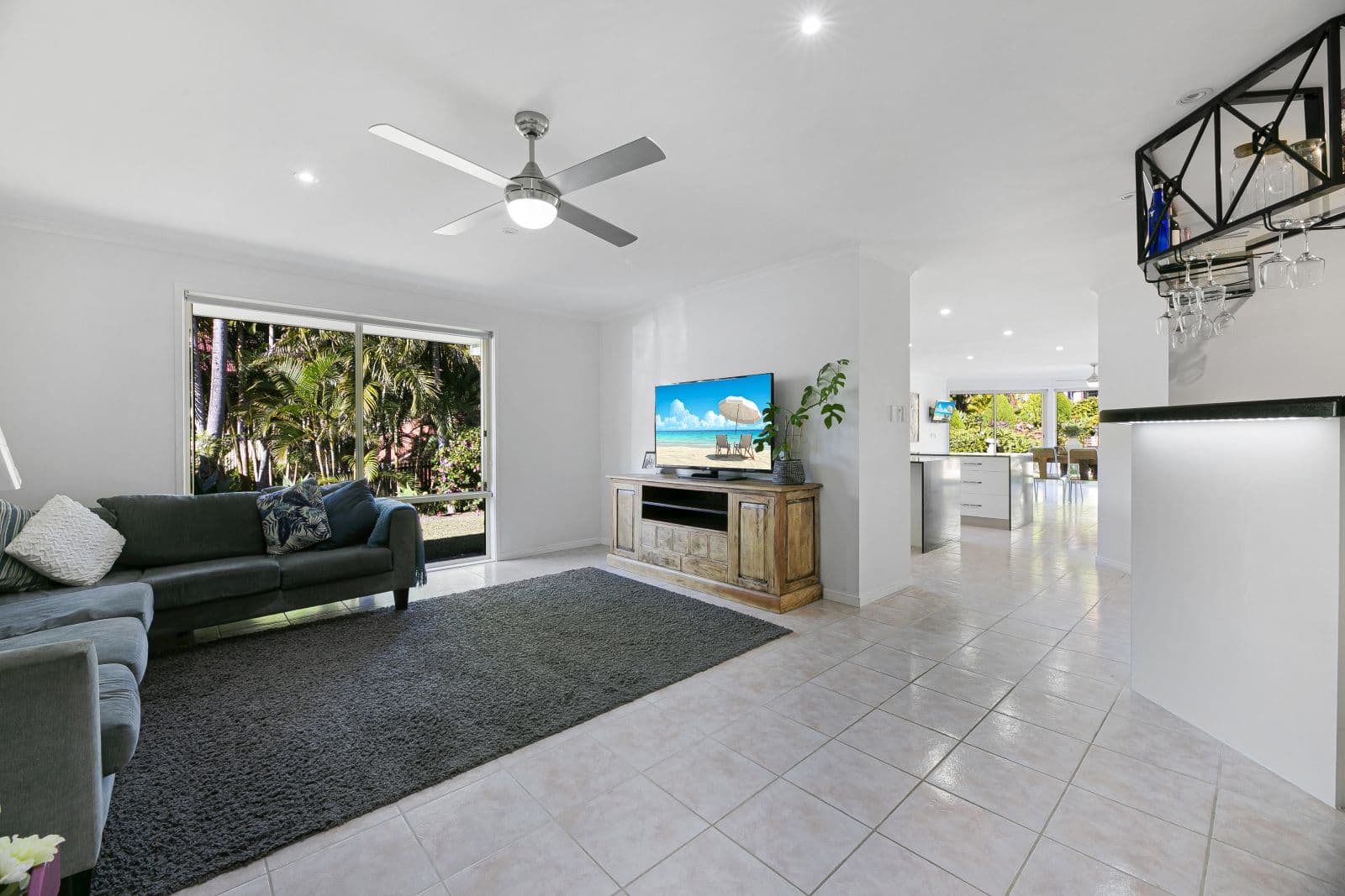 83 Gardenia Drive, Bonogin QLD 4213, Bonogin - Thumbnail 4