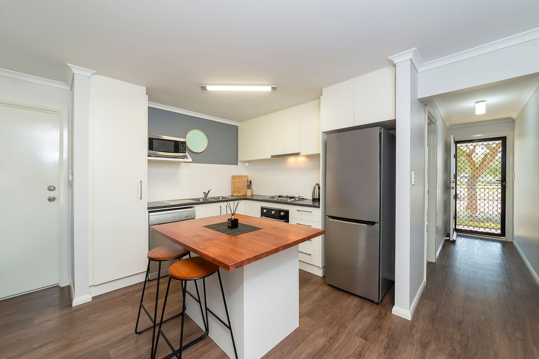 17 Roberts Crescent, Smithfield Plains SA 5114, Smithfield Plains - Thumbnail 3