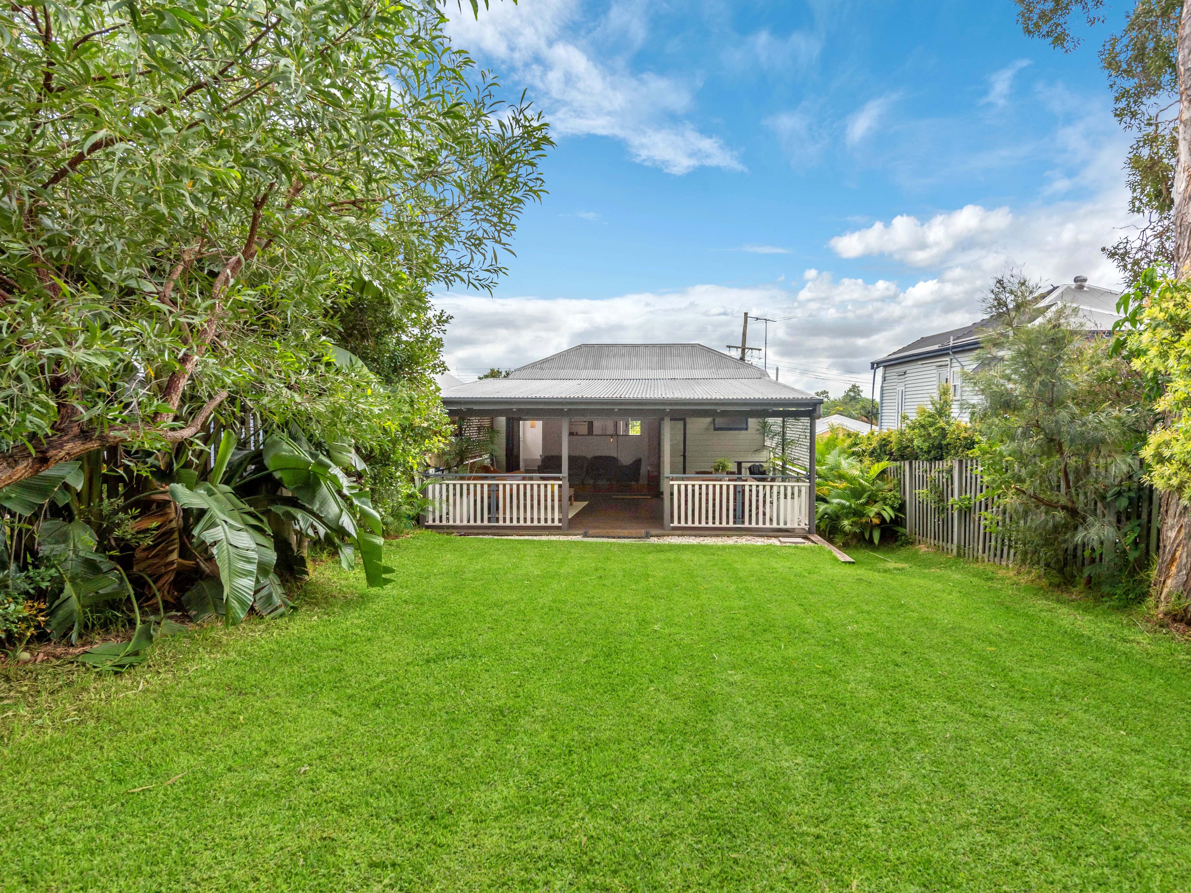 38 Cumberland Street, Windsor QLD 4030, Windsor - Thumbnail 2