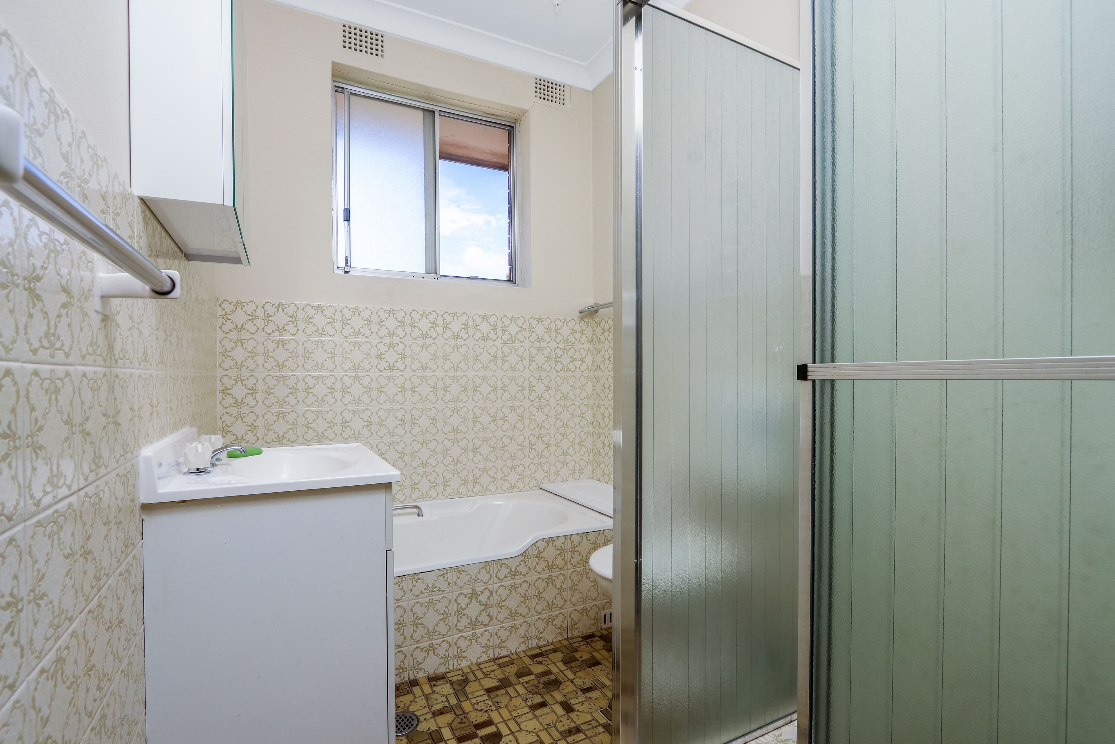 16 Garfield Street, Carlton NSW 2218, Carlton - Thumbnail 8
