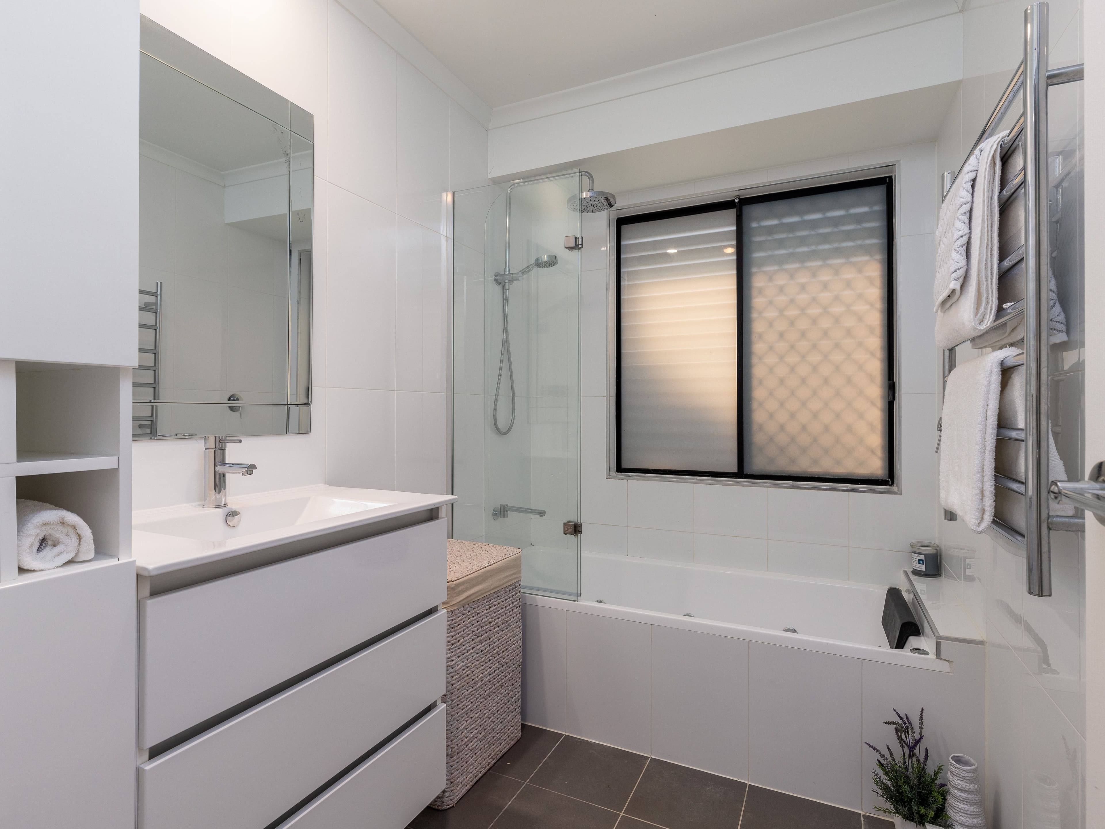 28 Eucumbene Drive, Petrie QLD 4502, Petrie - Thumbnail 7