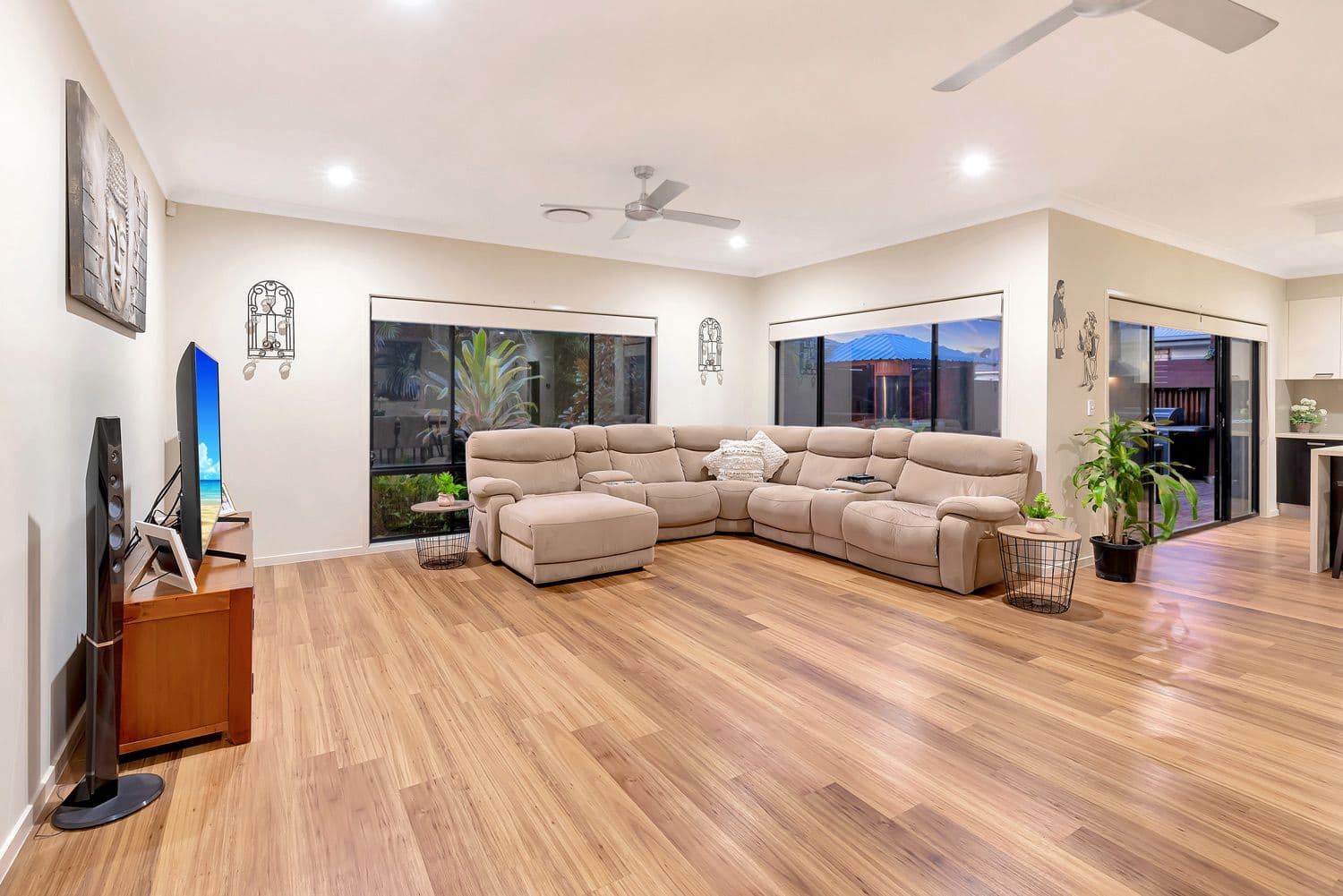 39 Ningaloo Drive, Pimpama QLD 4209, Pimpama - Thumbnail 6