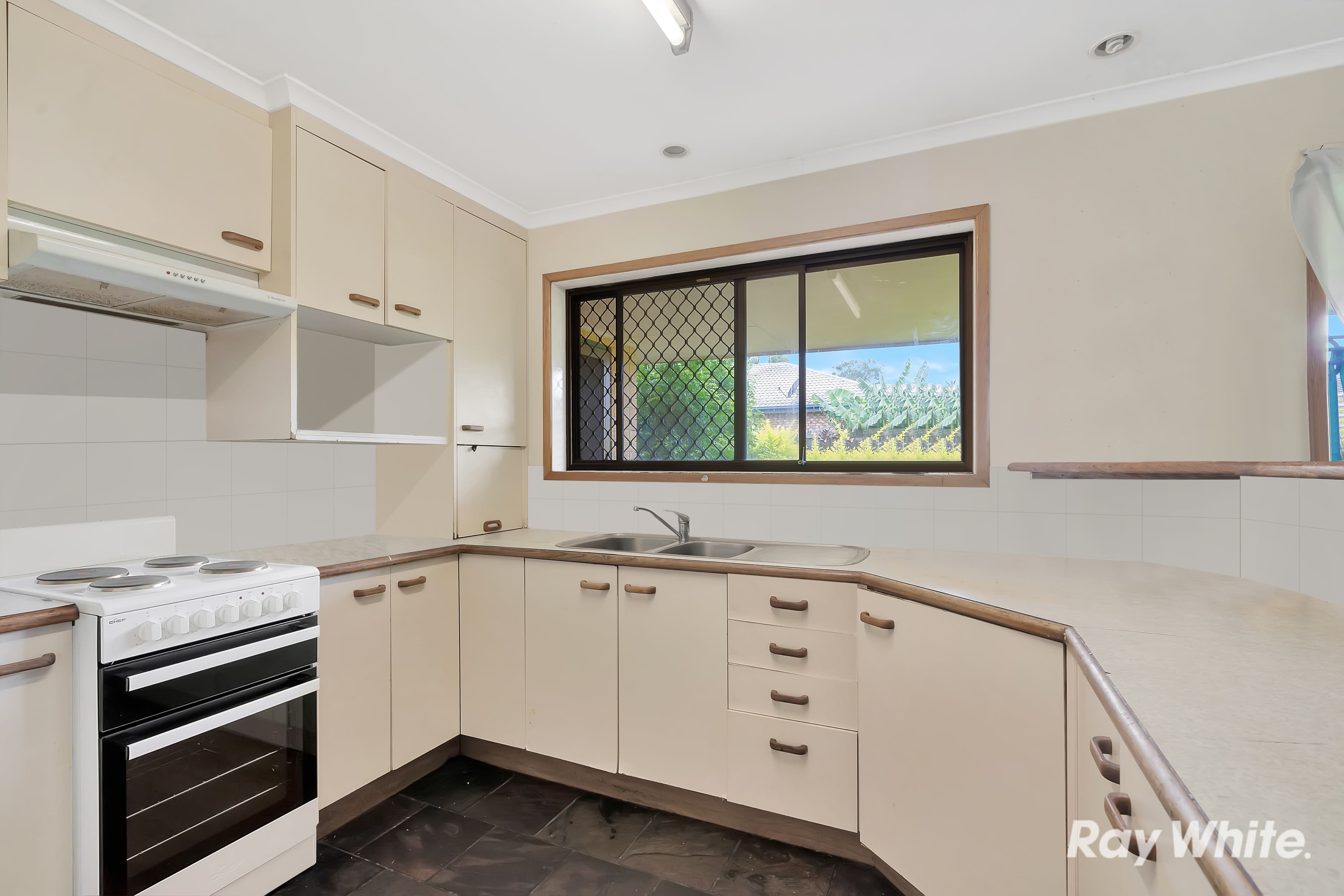 10 Tombildan Court, Marsden QLD 4132, Marsden - Thumbnail 4