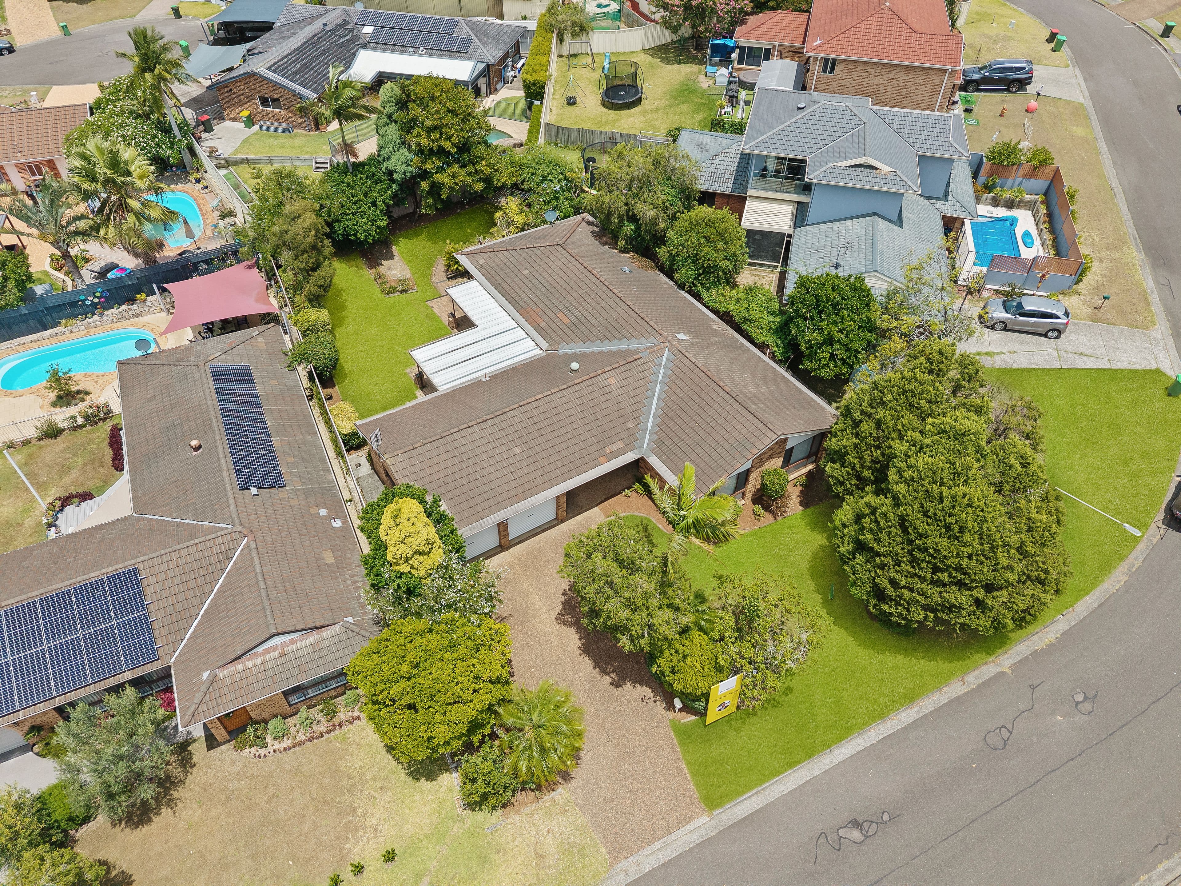 15 Greenlee Street, Green Point NSW 2251, Green Point - Thumbnail 2