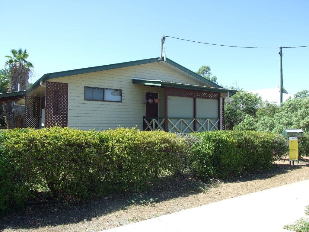 148 Eagle Street, Longreach QLD 4730, Longreach - Image 1