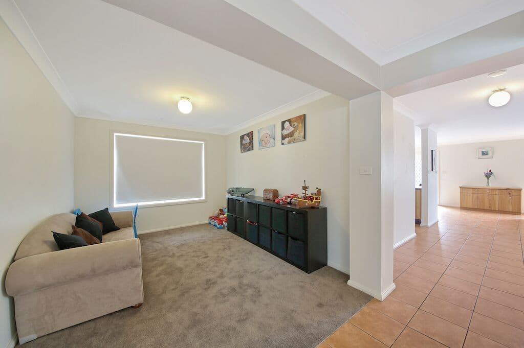 15 Mcgrath Place, Currans Hill - Thumbnail 4