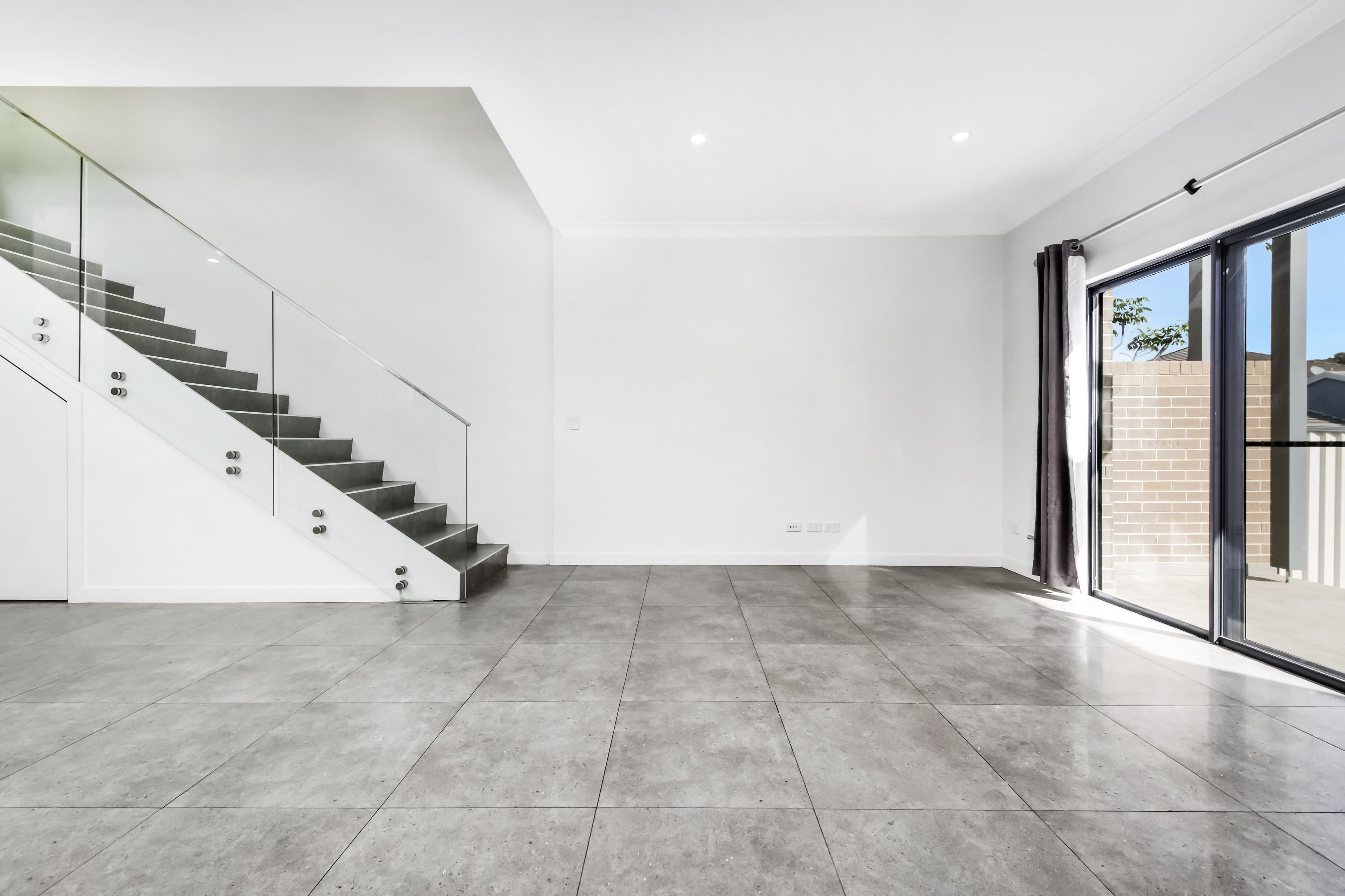 8 Edgar Street, Yagoona NSW 2199, Yagoona - Thumbnail 3