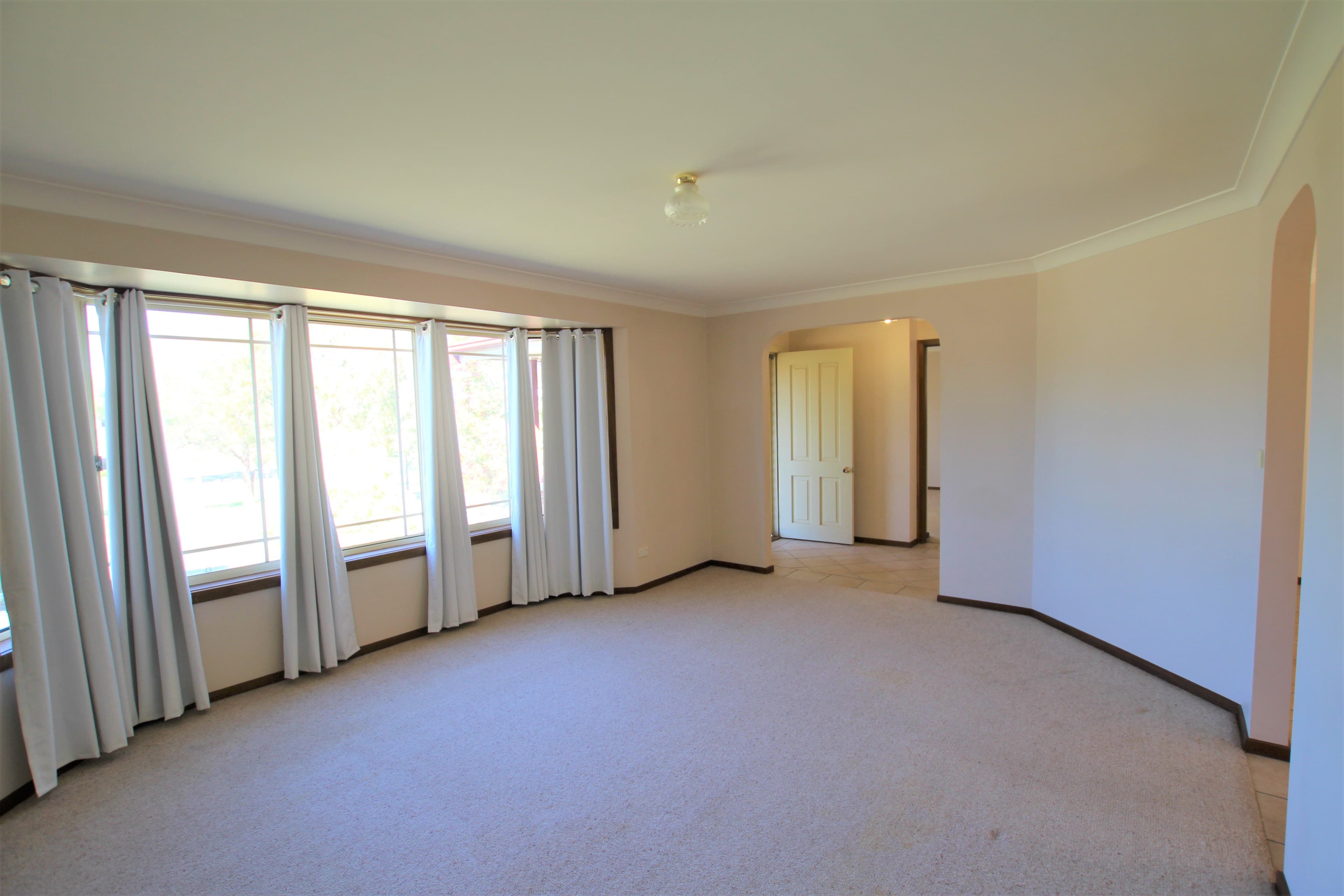 24 Jim Anderson Avenue, Young NSW 2594, Young - Thumbnail 6