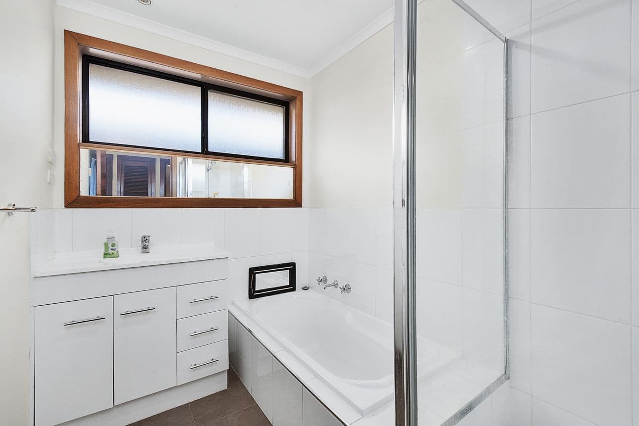 8 Plunkett Street, Geelong West VIC 3218, Geelong West - Thumbnail 6
