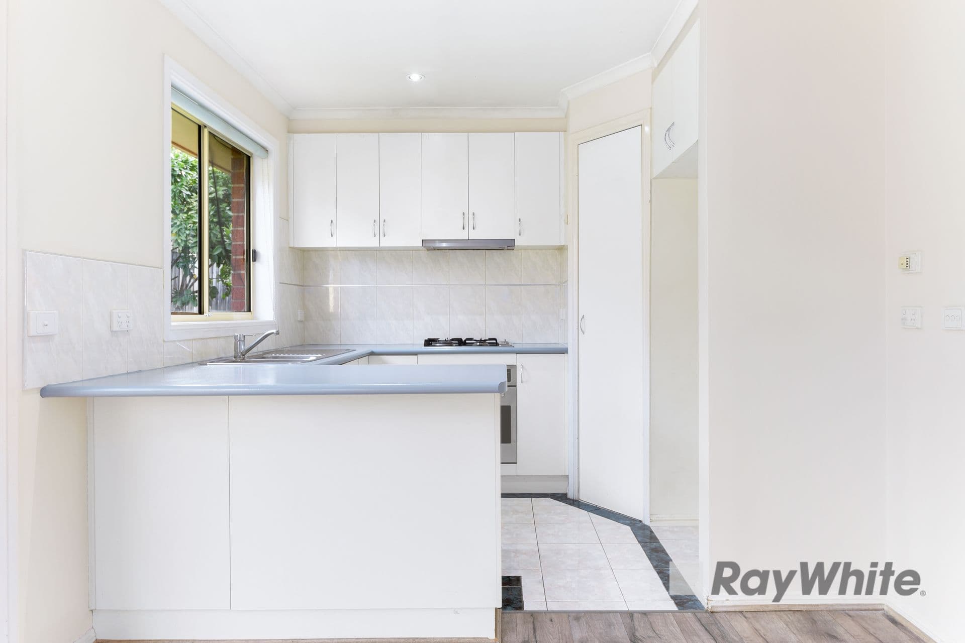 9 Wilma Avenue, Dandenong VIC 3175, Dandenong - Thumbnail 3