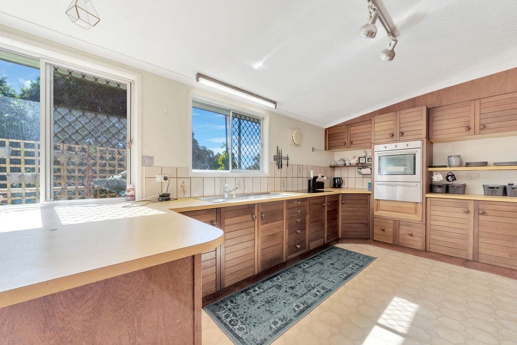 40 Jindavee Crescent, Slacks Creek QLD 4127, Slacks Creek - Image 1