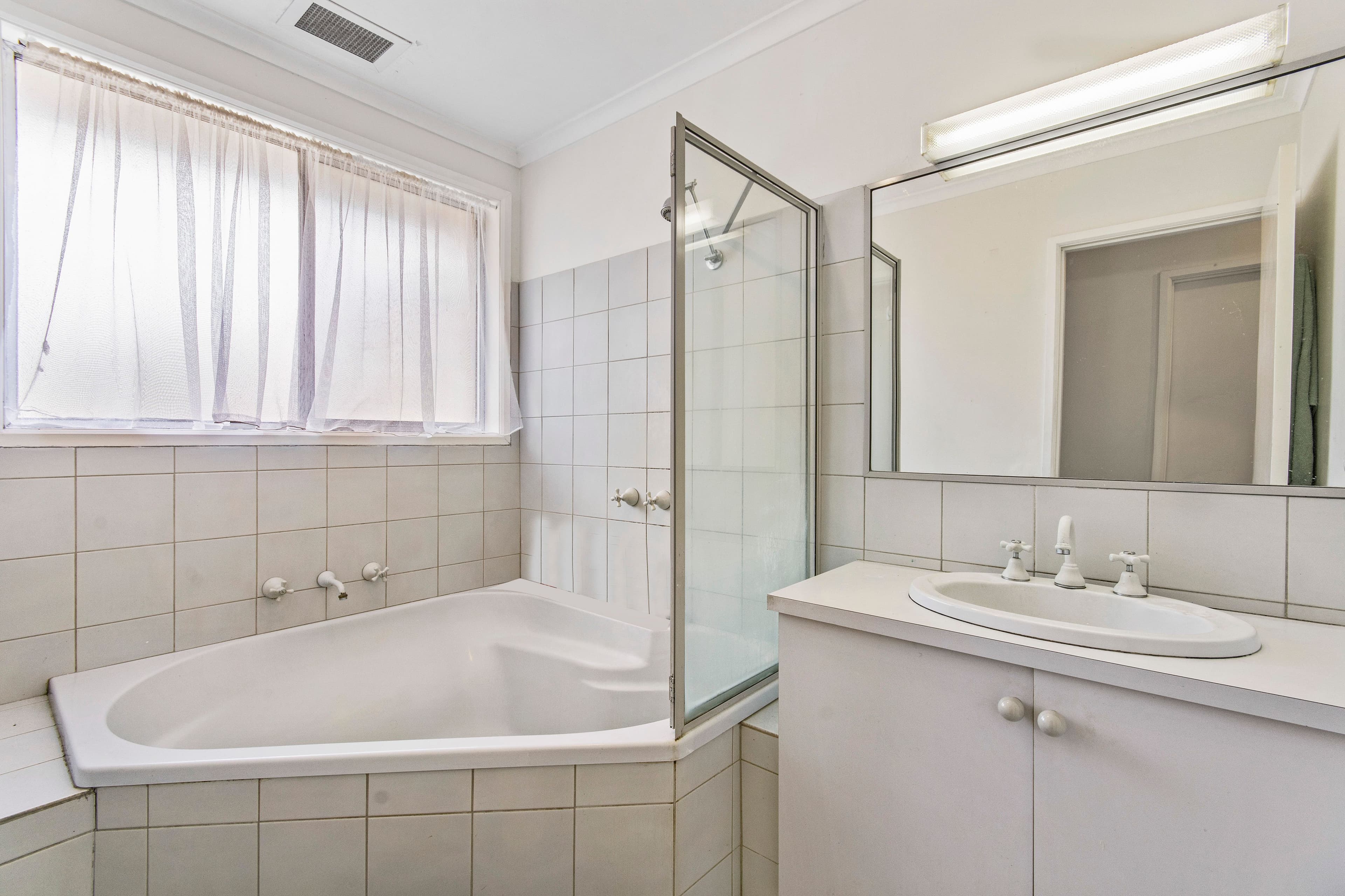 24 Frederic Drive, Ringwood VIC 3134, Ringwood - Thumbnail 5