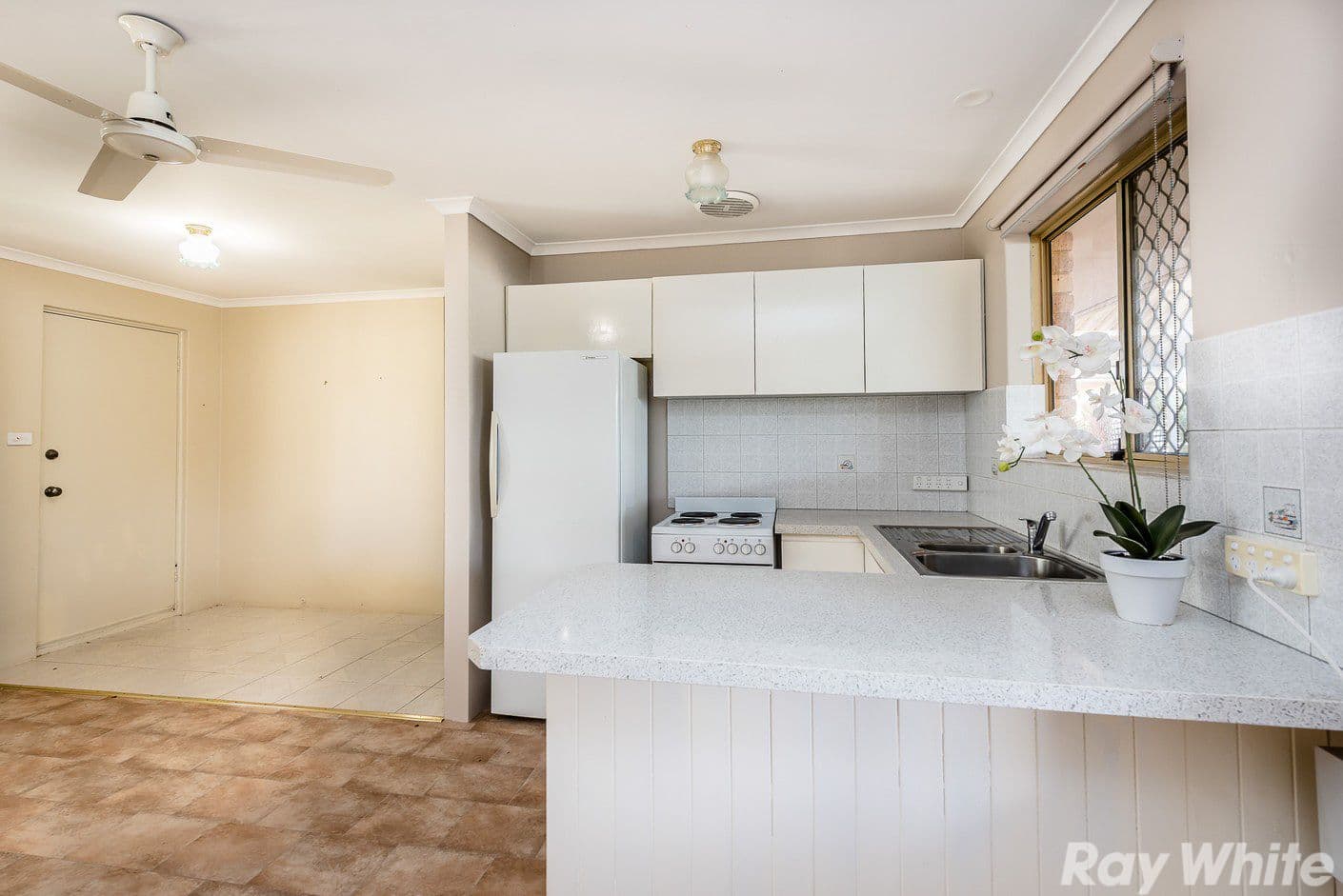 214B Seventh Street, Wonthella WA 6530, Wonthella - Thumbnail 2