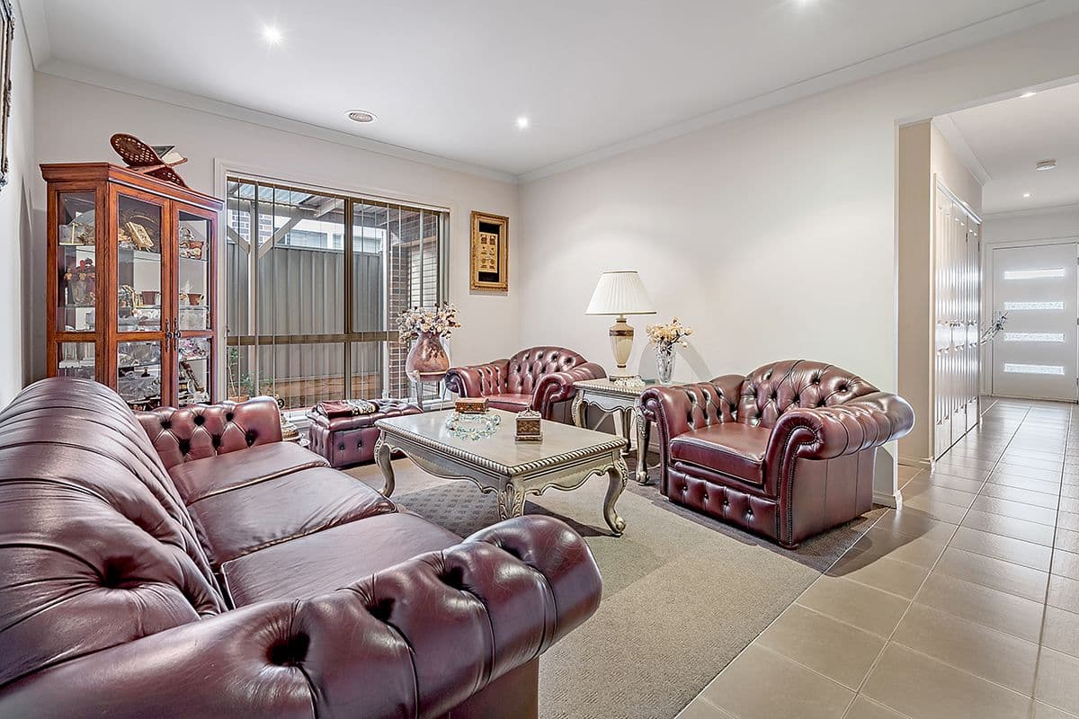 5 Flagstaff Loop, Craigieburn VIC 3064, Craigieburn - Thumbnail 2