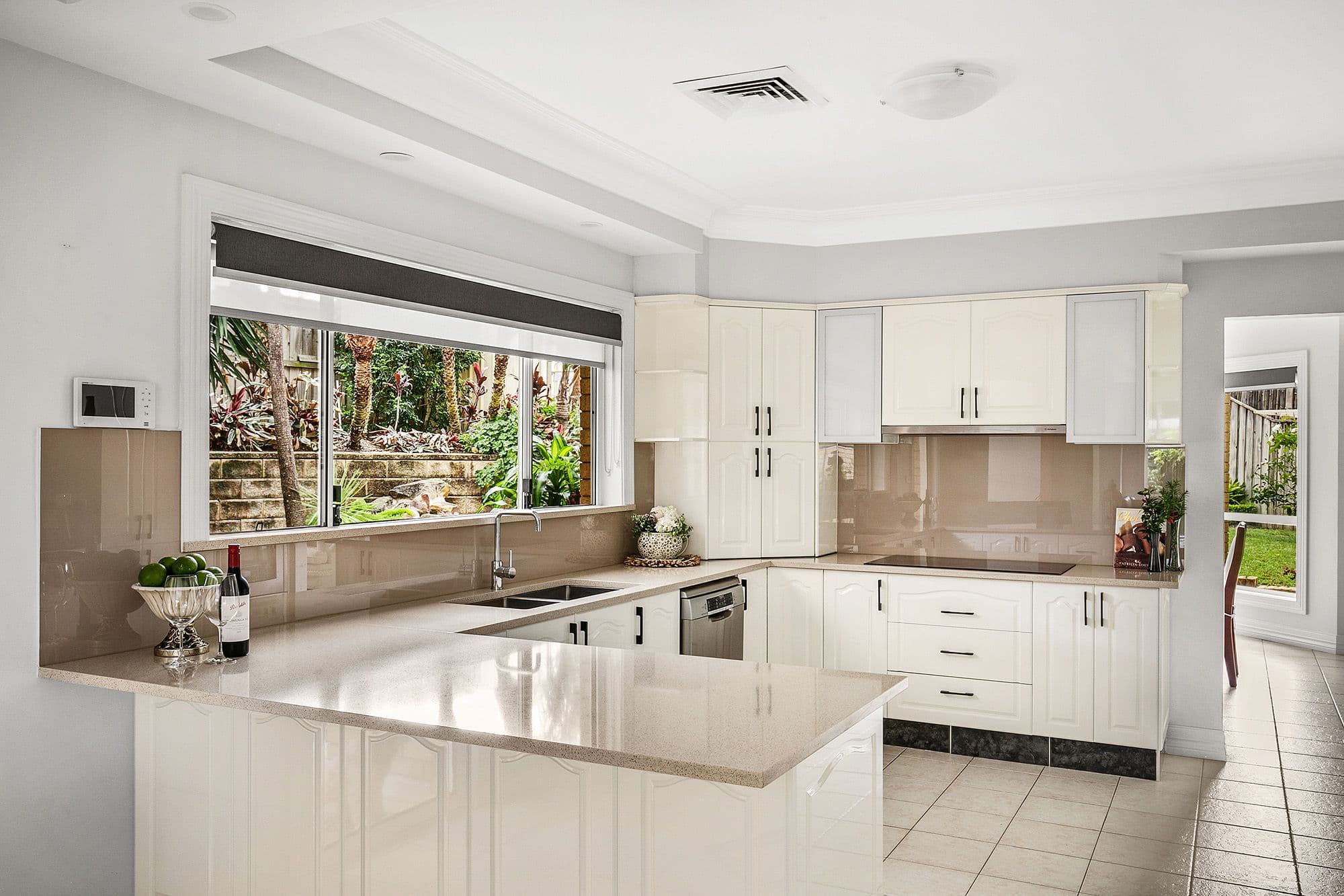 7 Vivaldi Place
Beaumont Hills 2155, New South Wales, Beaumont Hills - Thumbnail 2