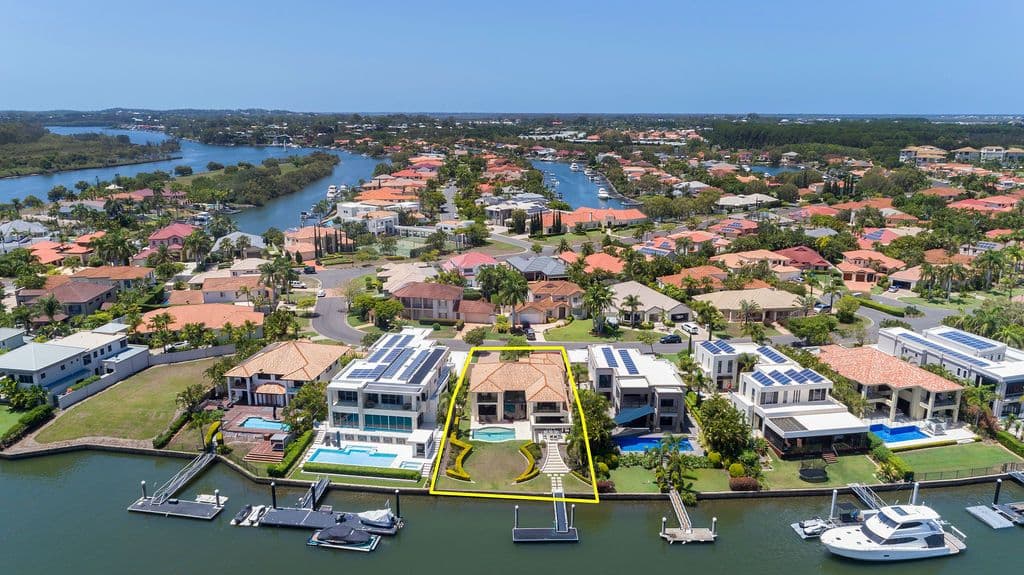1673 Riverdale Drive, Hope Island QLD 4212, Hope Island - Image 1