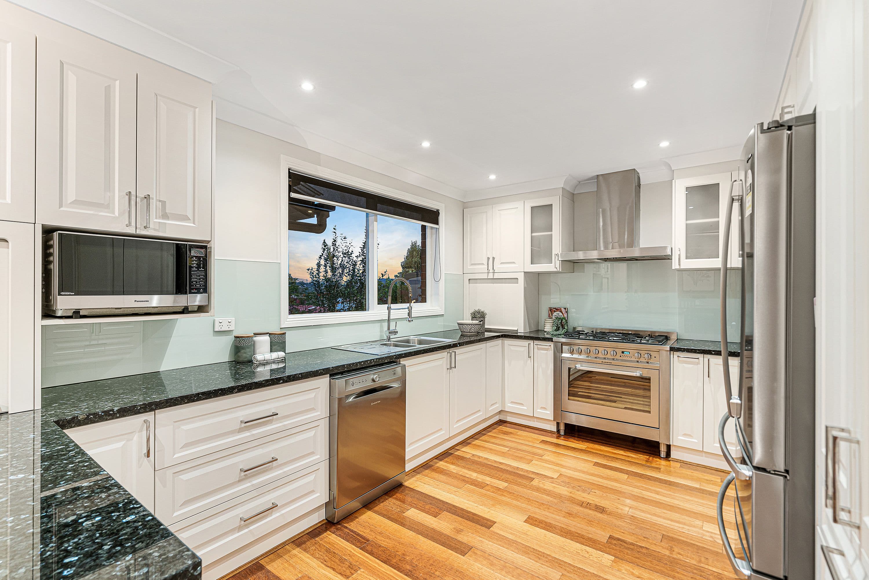 3 Delamere Close, Mulgrave VIC 3170, Mulgrave - Thumbnail 2