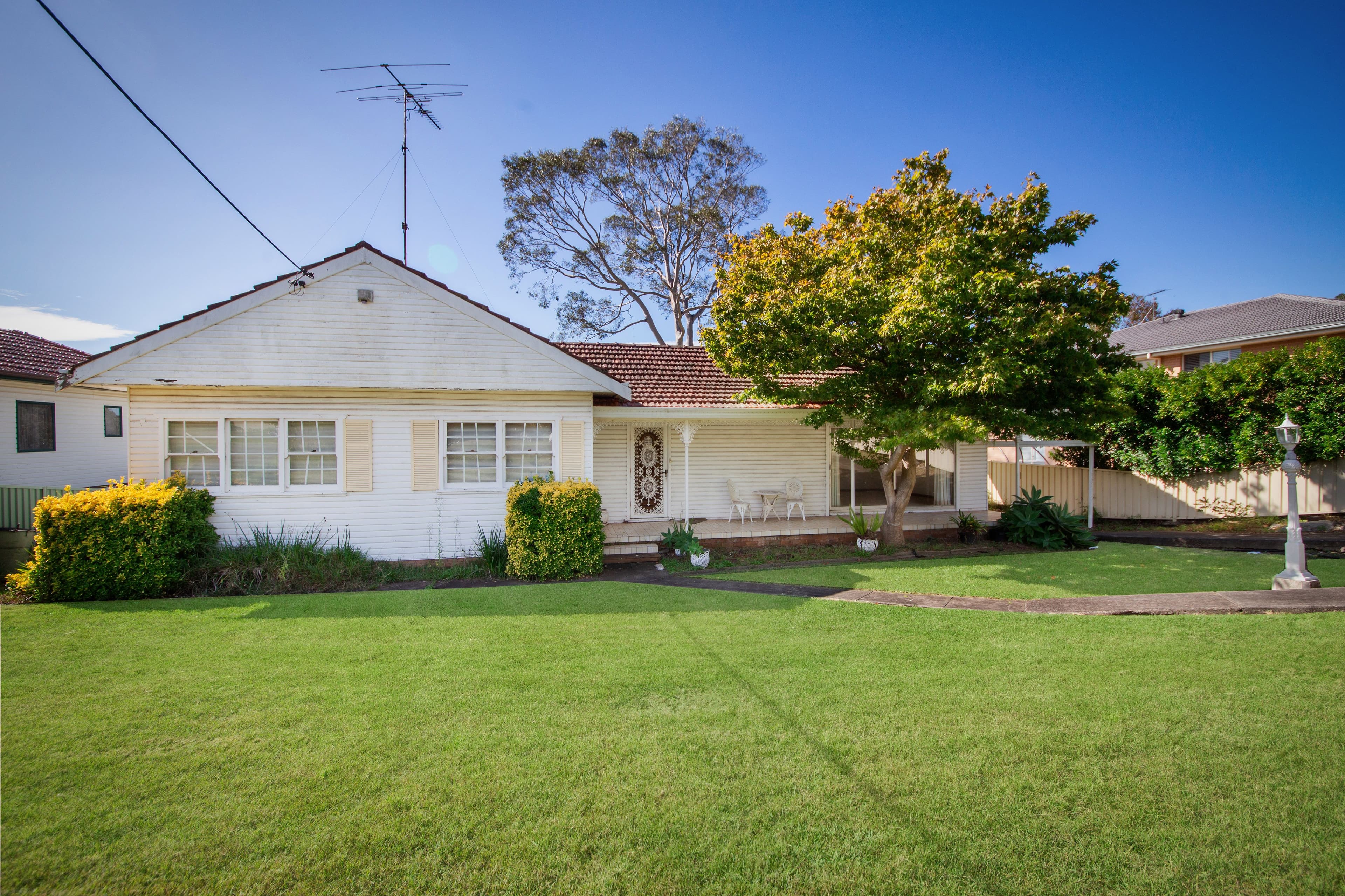 25 Fourth Avenue, Loftus NSW 2232, Loftus - Image 1