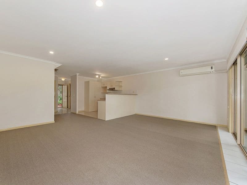 17 Yaun Street, Coomera QLD 4209, Coomera - Thumbnail 5